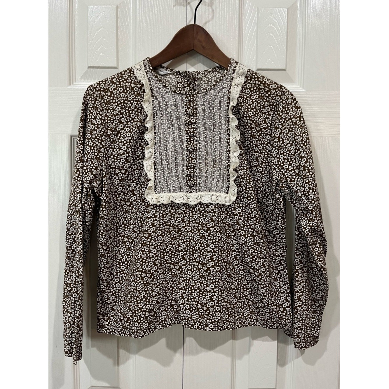 Ship’n Shore Vintage Brown Ditsy Floral Lace-Trim Long Sleeve Top Sz 34