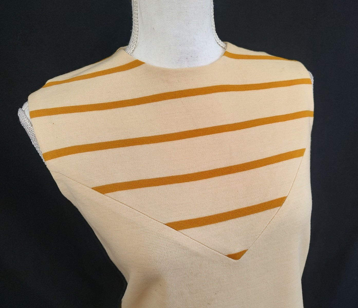 60s Vintage Dress Laura Aponte MCM Mod Space Age Shift Merino Wool Italy Beige L