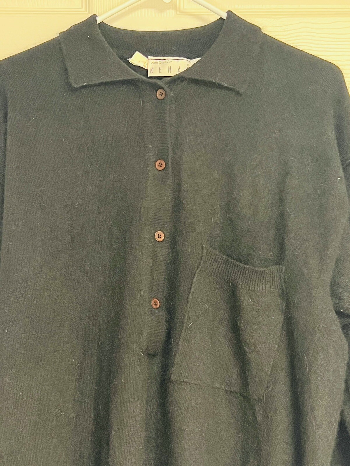 Ann Tjian for kenar Women’s Lambswool Sweater Sz Medium Black 4 Button