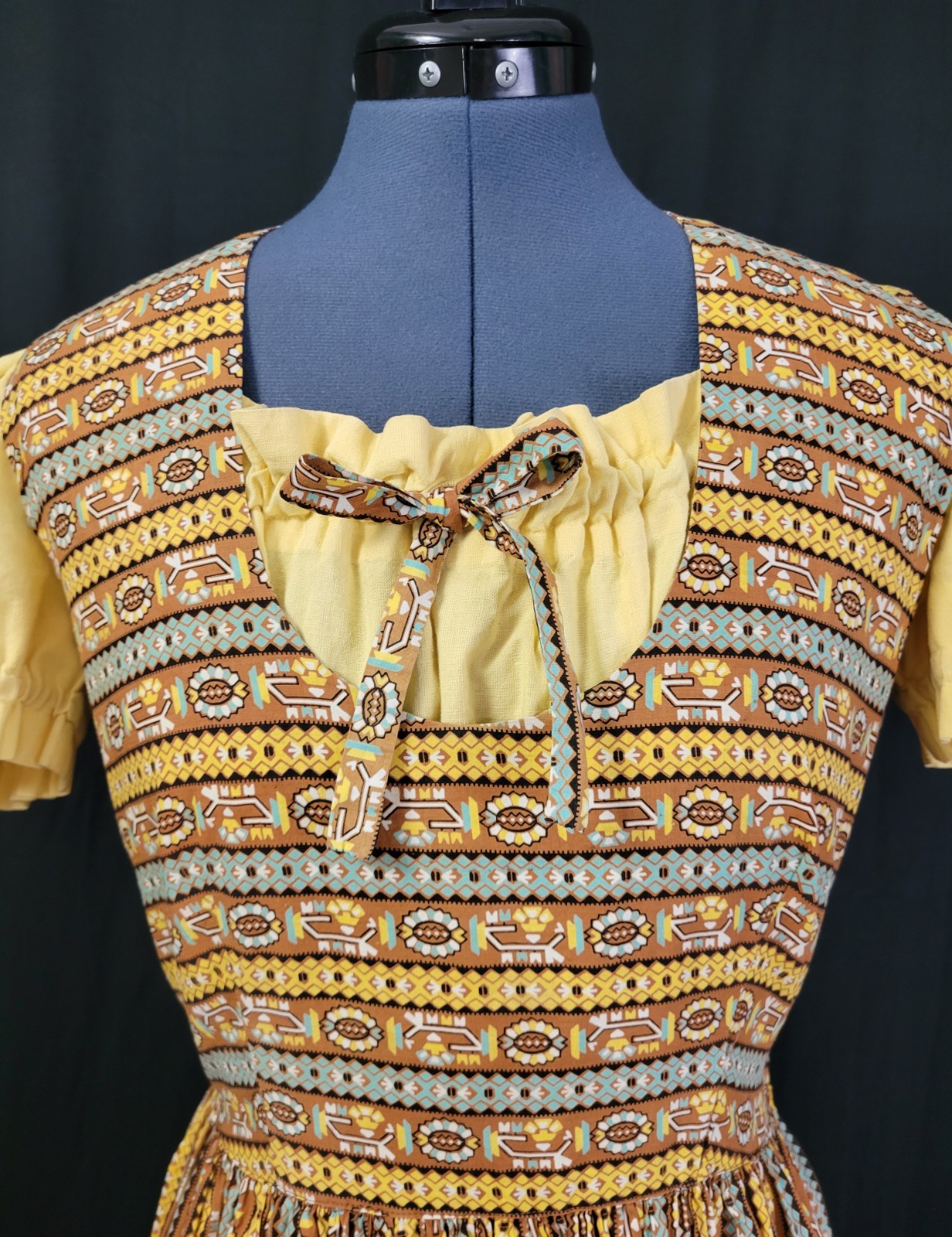 Vintage Dirndl Dress w Blouse in Brown/Yellow/Blue Pattern Size Small?