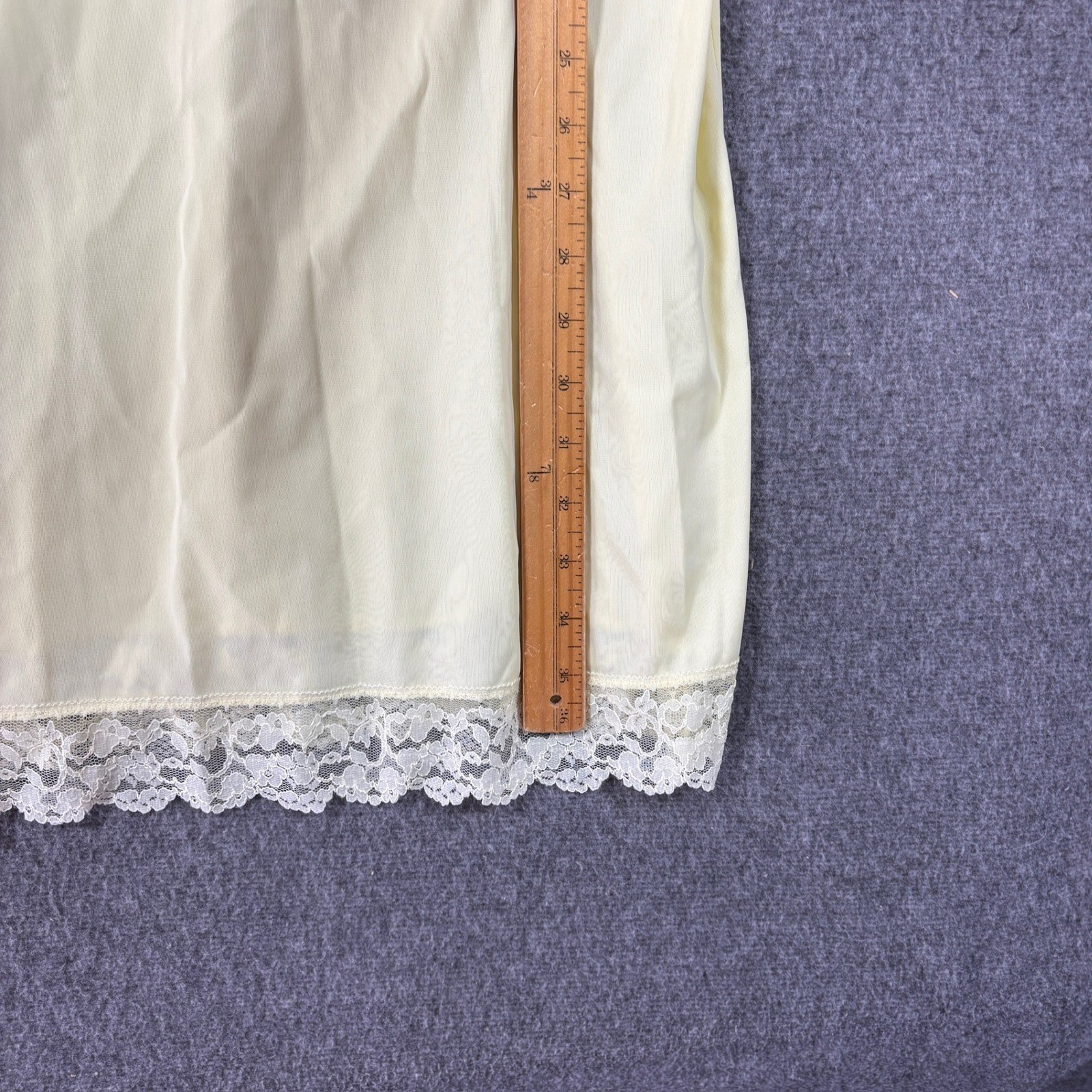 Vintage Floral Lace Trim Full Slip Dress Pale Yellow Adjustable Straps Lingerie