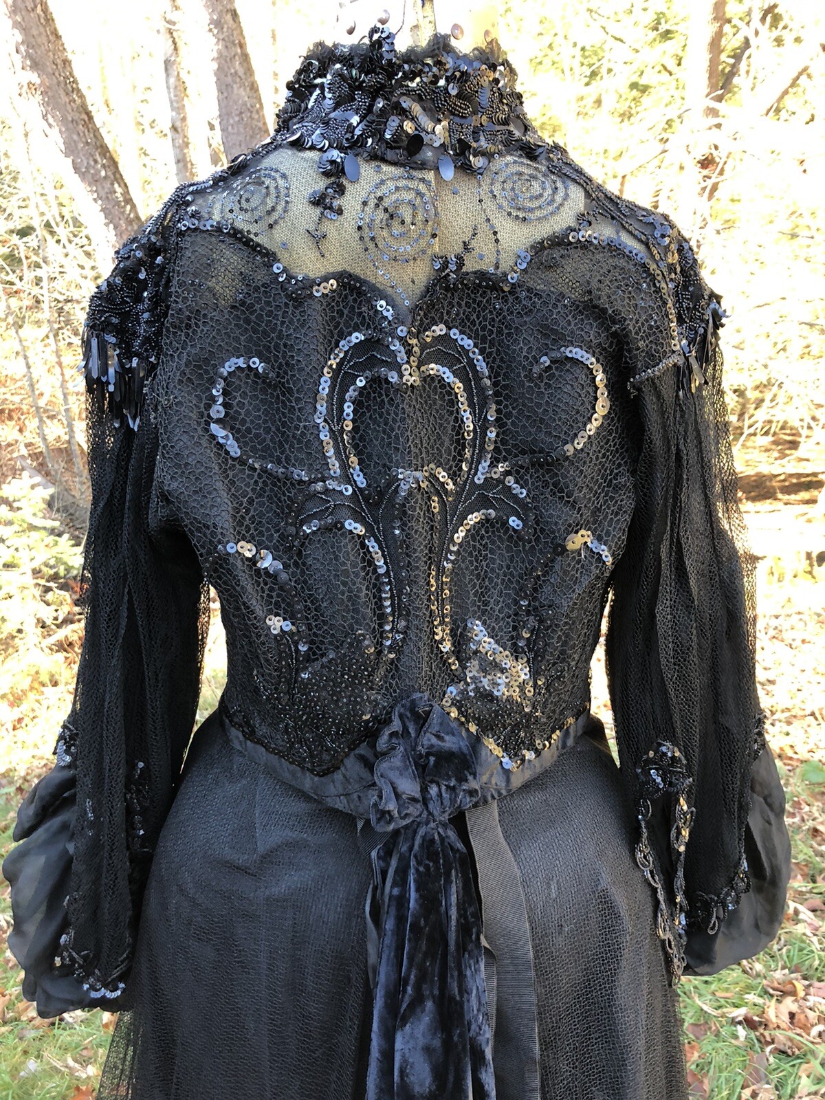 Vintage 1800’s Victorian Ornate Bodice Skirt Museum Quality Gown Dress 36-30-52
