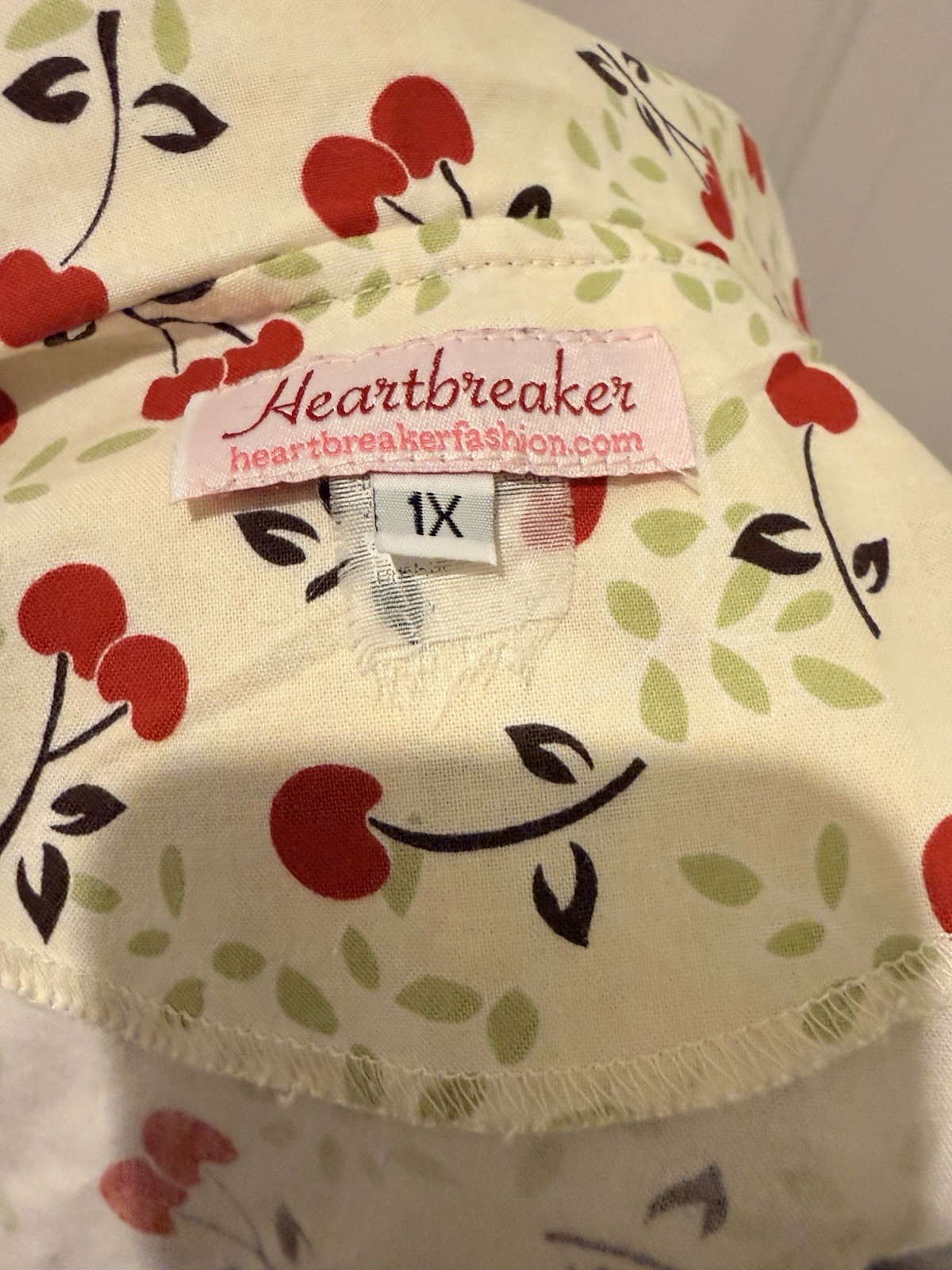 Women’s Heartbreaker/Heart Of Haute Size 1X Cherry Print Short Sleeve Wrap Dress