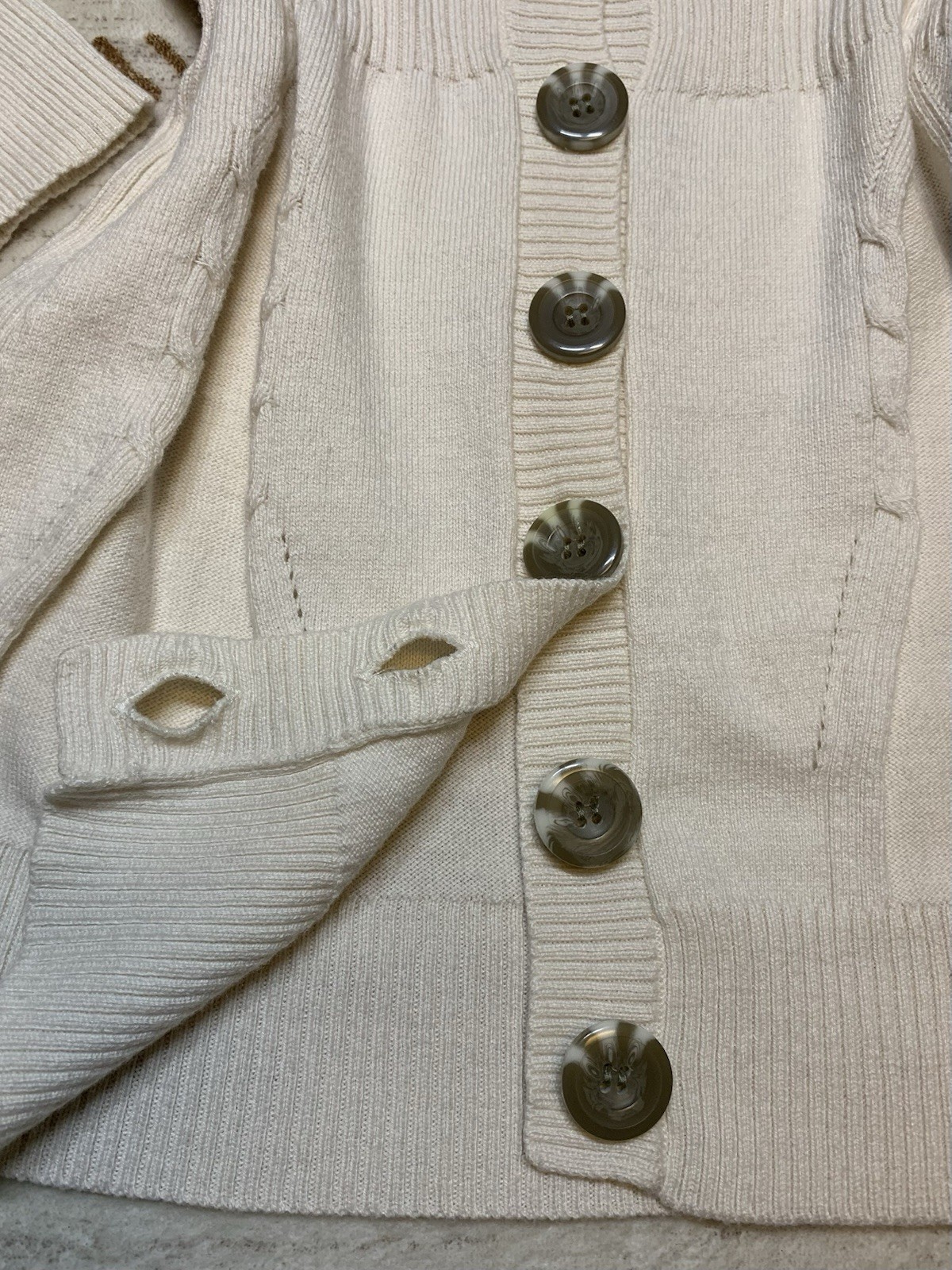 Vintage 2002 DKNY Jeans Y2K Cream Cable Knit Empire Waist Cardigan – Size Petite