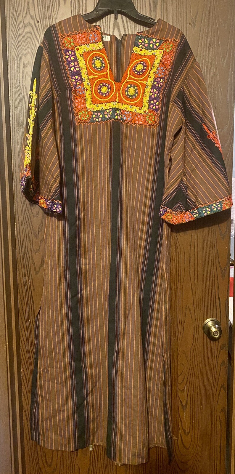 Maskit Robe Dress Israeli Vintage Hand Embroidered Colorful Cotton Large 1970s