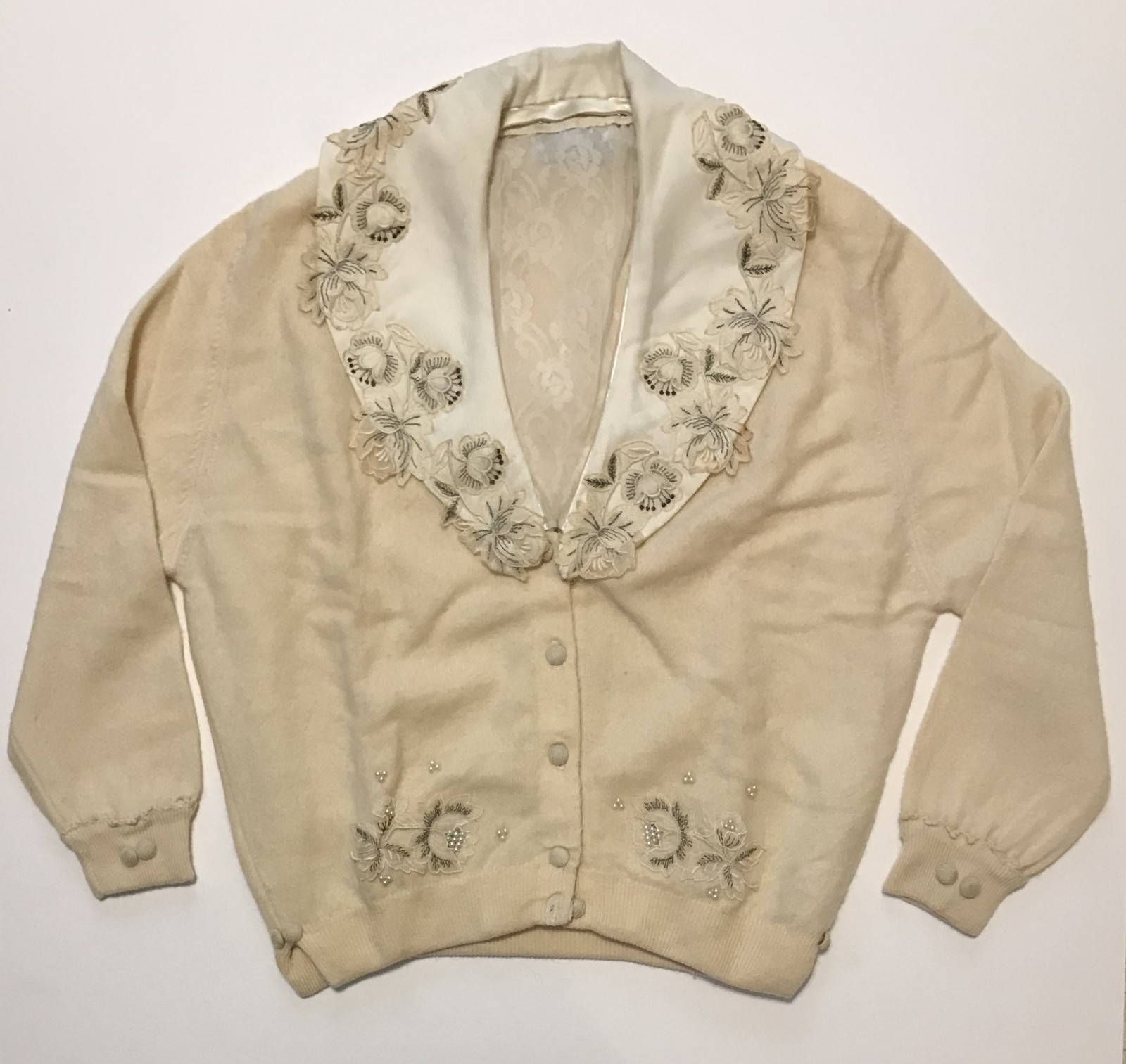 Vintage Cashmere Beaded Cardigan 1950s Satin/Organdy Collar Bernhard Altmann