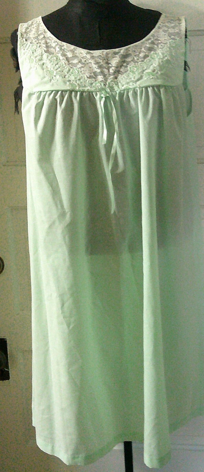 70’s Mint Green SEARS Perma Prest Sleeveless Night Gown 36-38 S M