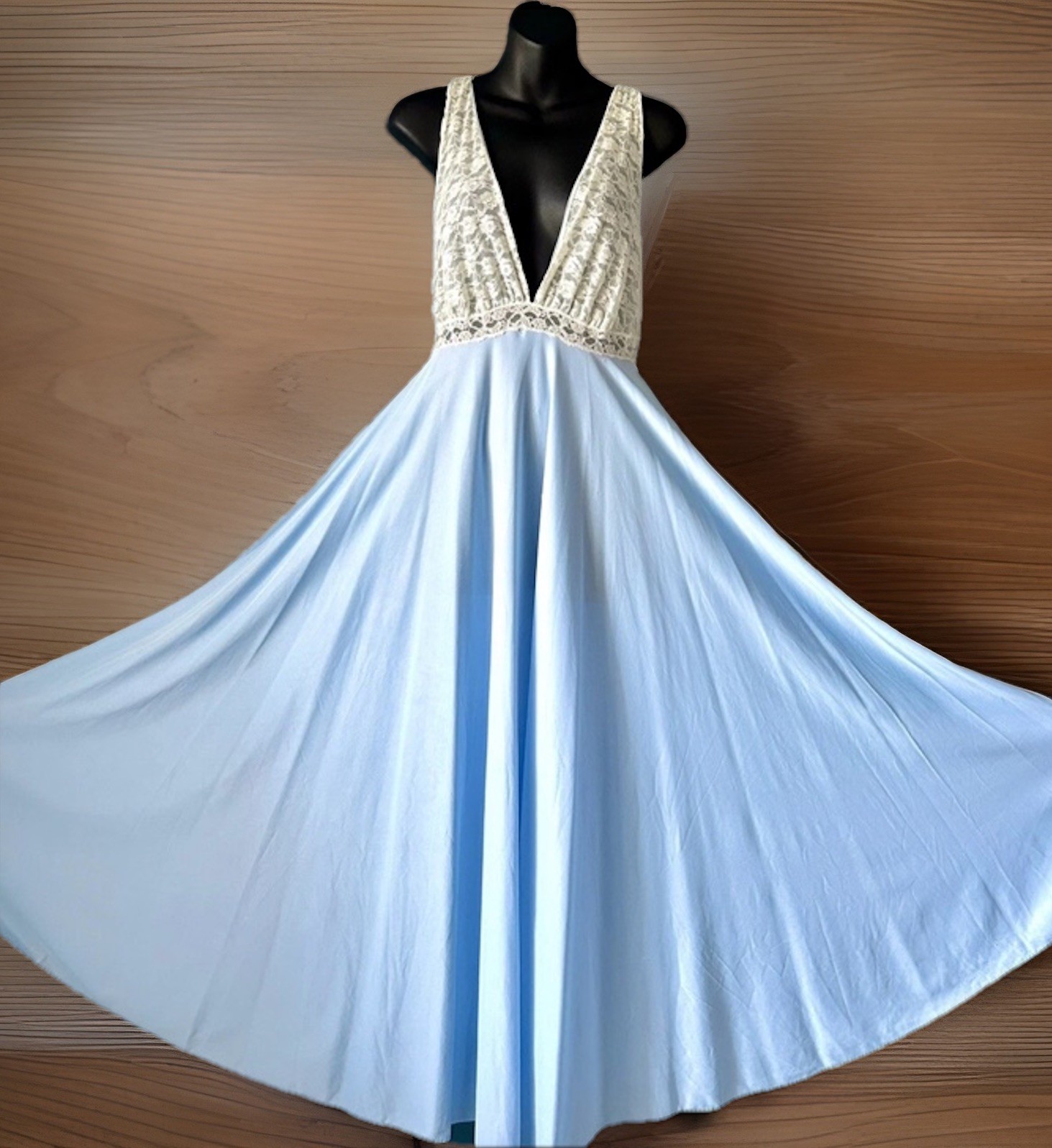 Vintage Saramal Lingerie Chiffon Baby Blue Maxi Nightgown Lace Top Bridal Sz L