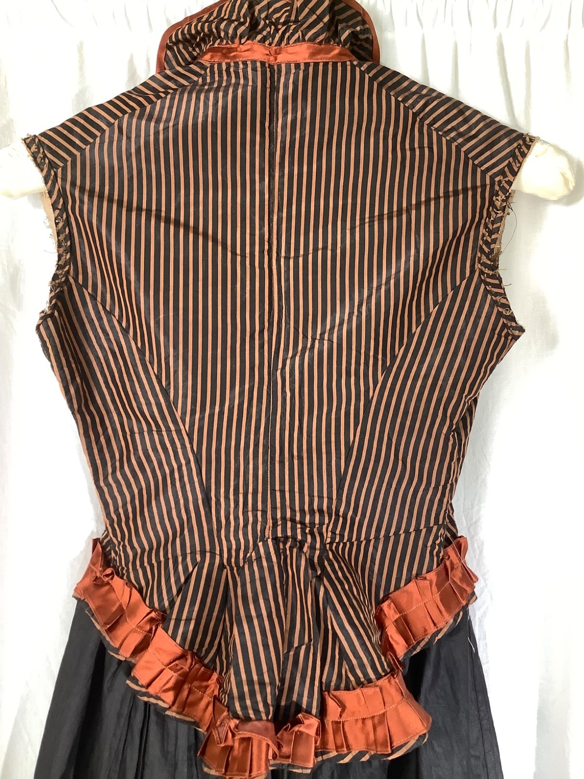 Victorian bodice Silk bustle 1880s corset Top sleeveless Stripe black Copper XXS