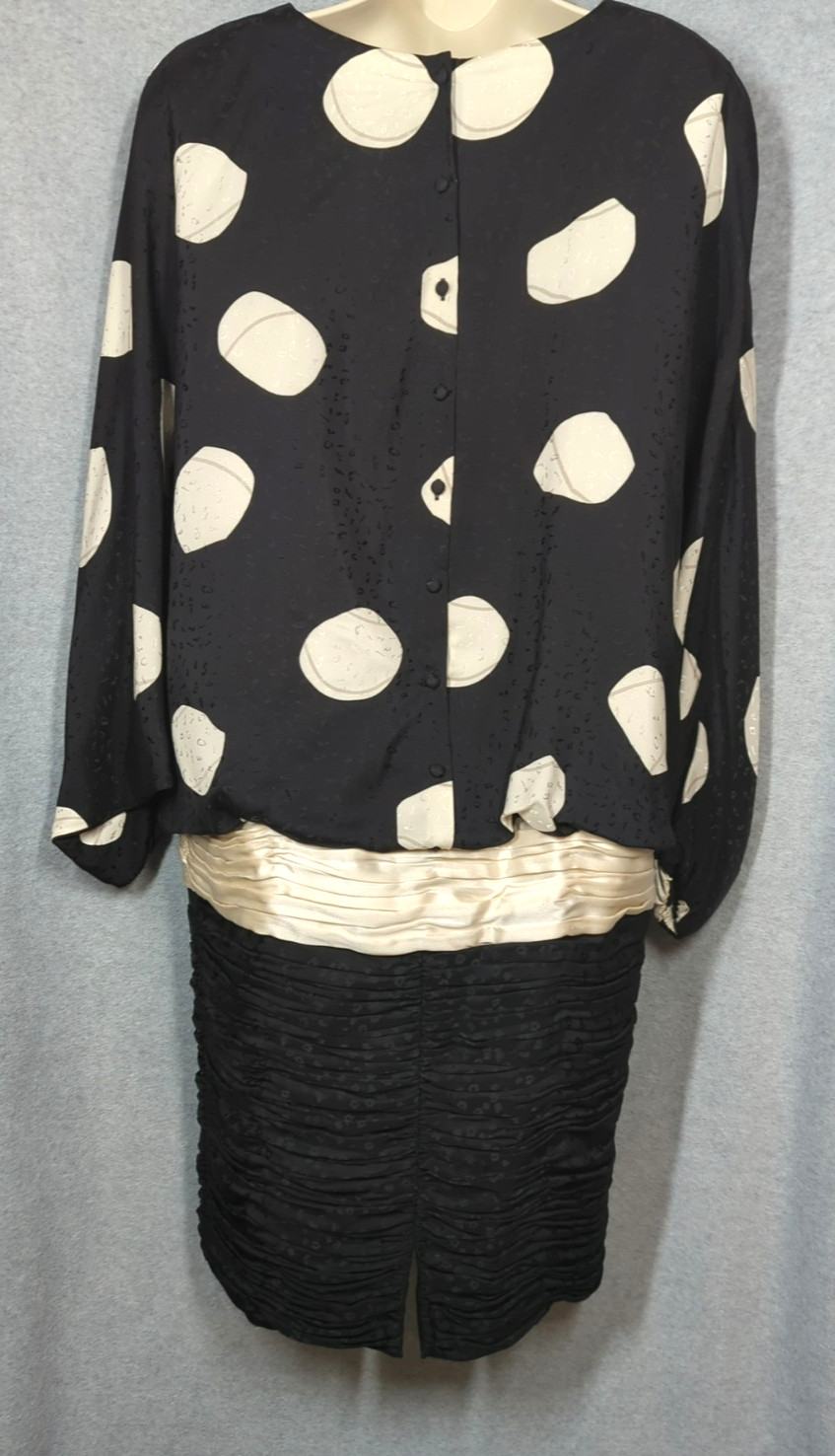 Vintage Saint ROMEI 100% Silk Dress 16 Black White Wing Sleeves Hong Kong Artsy