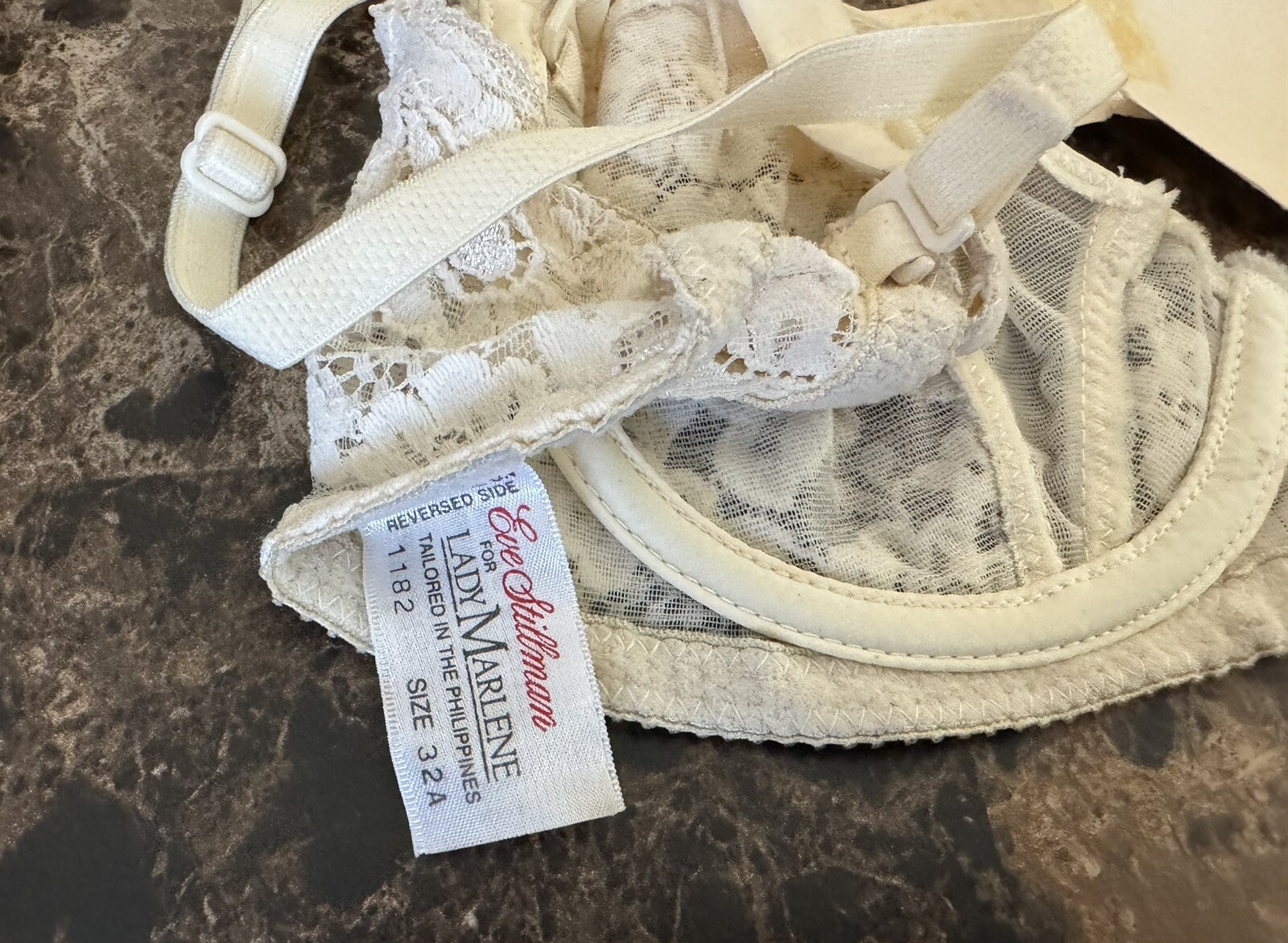 VINTAGE EVE STILLMAN LADY MARLENE LACY BRA! 32 A. WHITE NEW TLC. #2