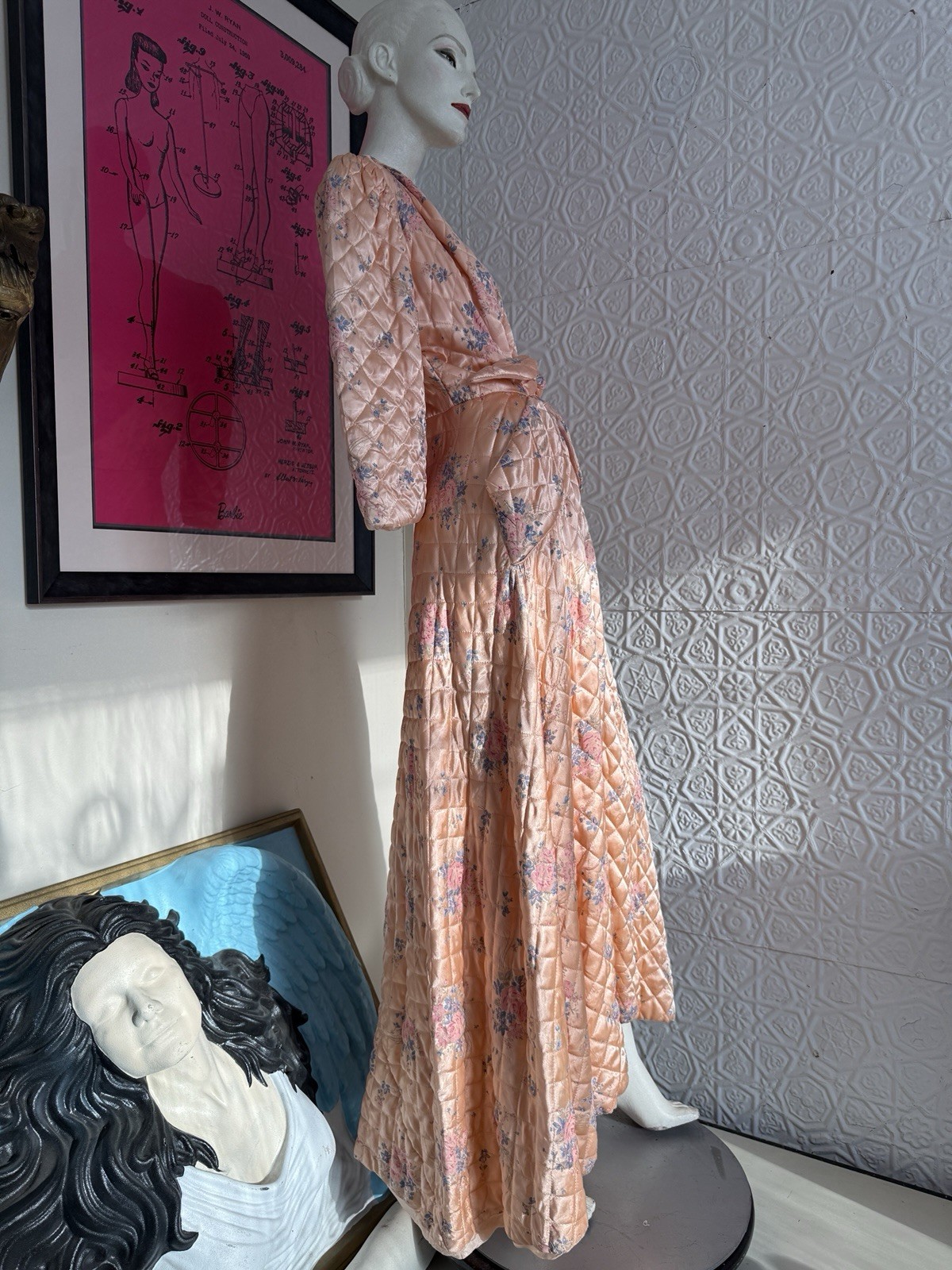 Vintage dressing gown-1930s-40s-Quilted pink satin floral-Puff sleeve-Femme-M
