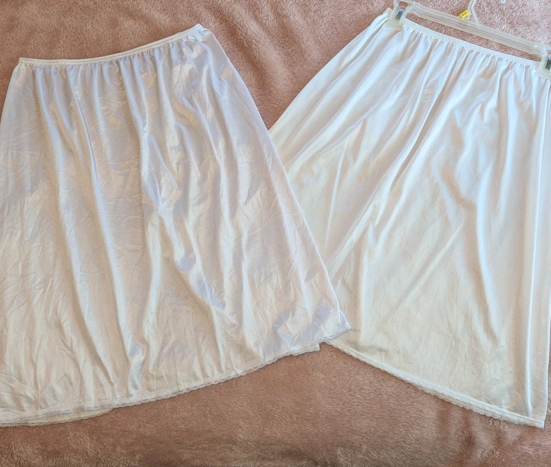 2-Women’s Size L White Half Slips W/Slit-Vassarette