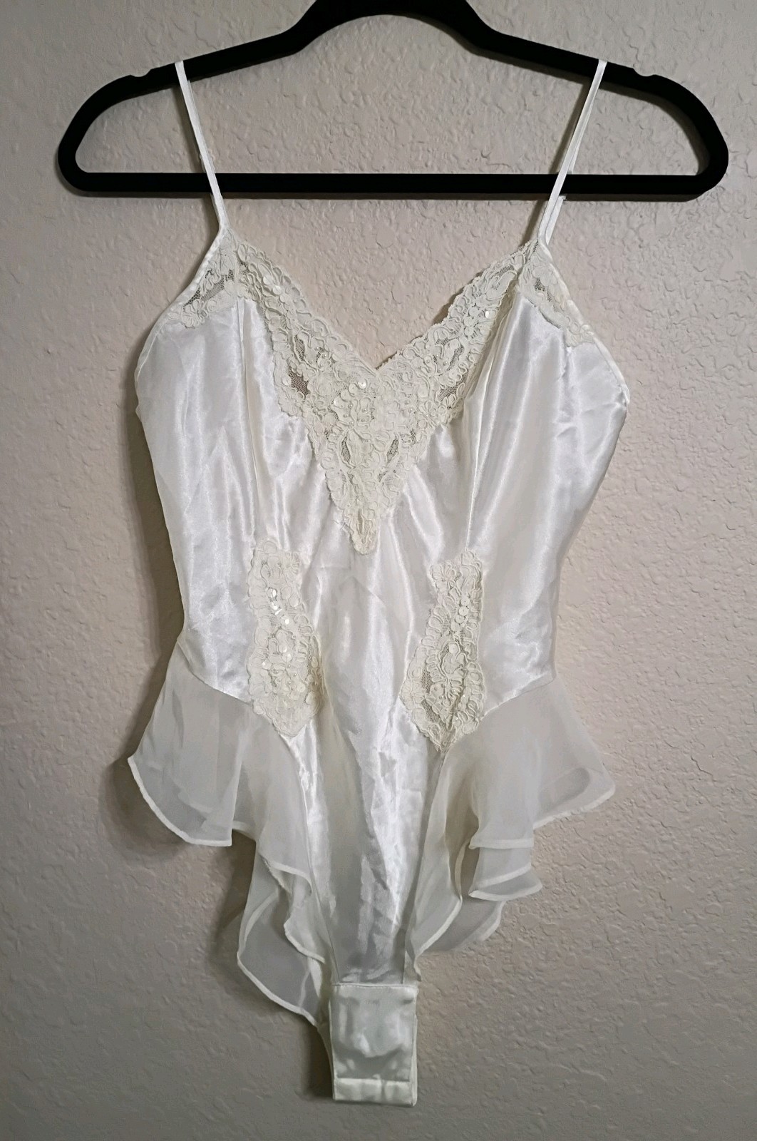 Vintage Victoria’s Secret White Satin And Lace Sequin Bodysuit Size Small