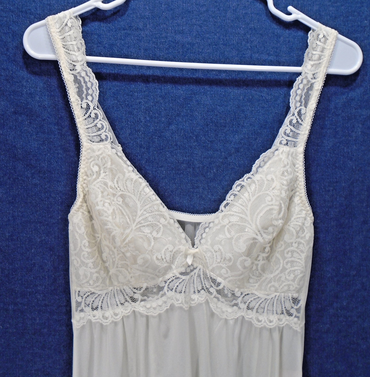 Vintage Scaasi Cream Nylon Padded Cups Lace Sleeveless Nightie Nightgown S/M