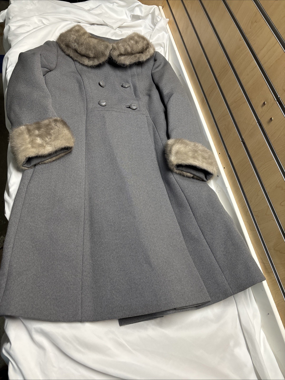 Vintage Women’s Union Made Gray Wool Coat With Fur Trim, 1960s (flaws)