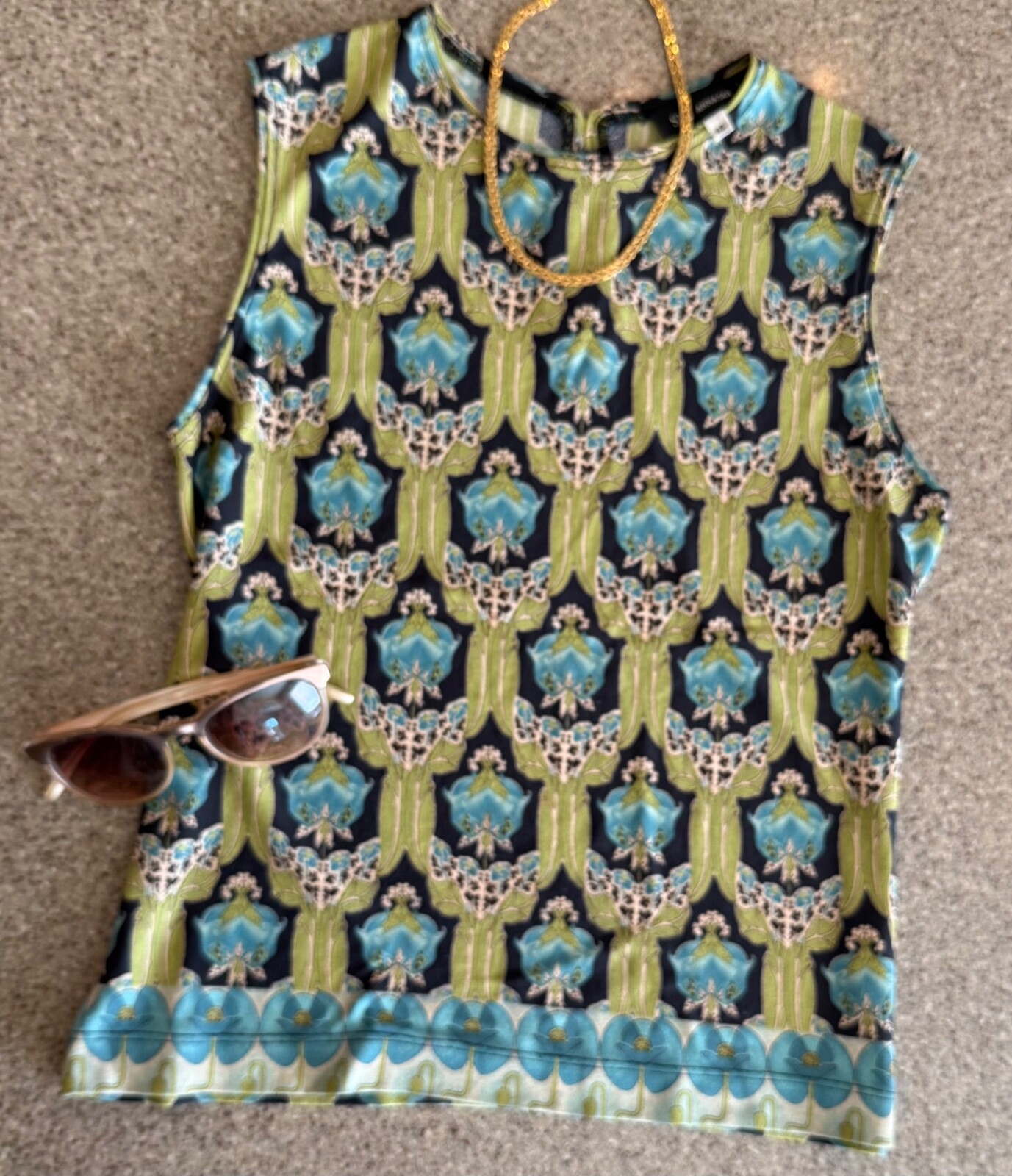 ANNA SUI Made in Italy Vintage Sleeveless Green/Blue Shell Top Sz 42 (Small)