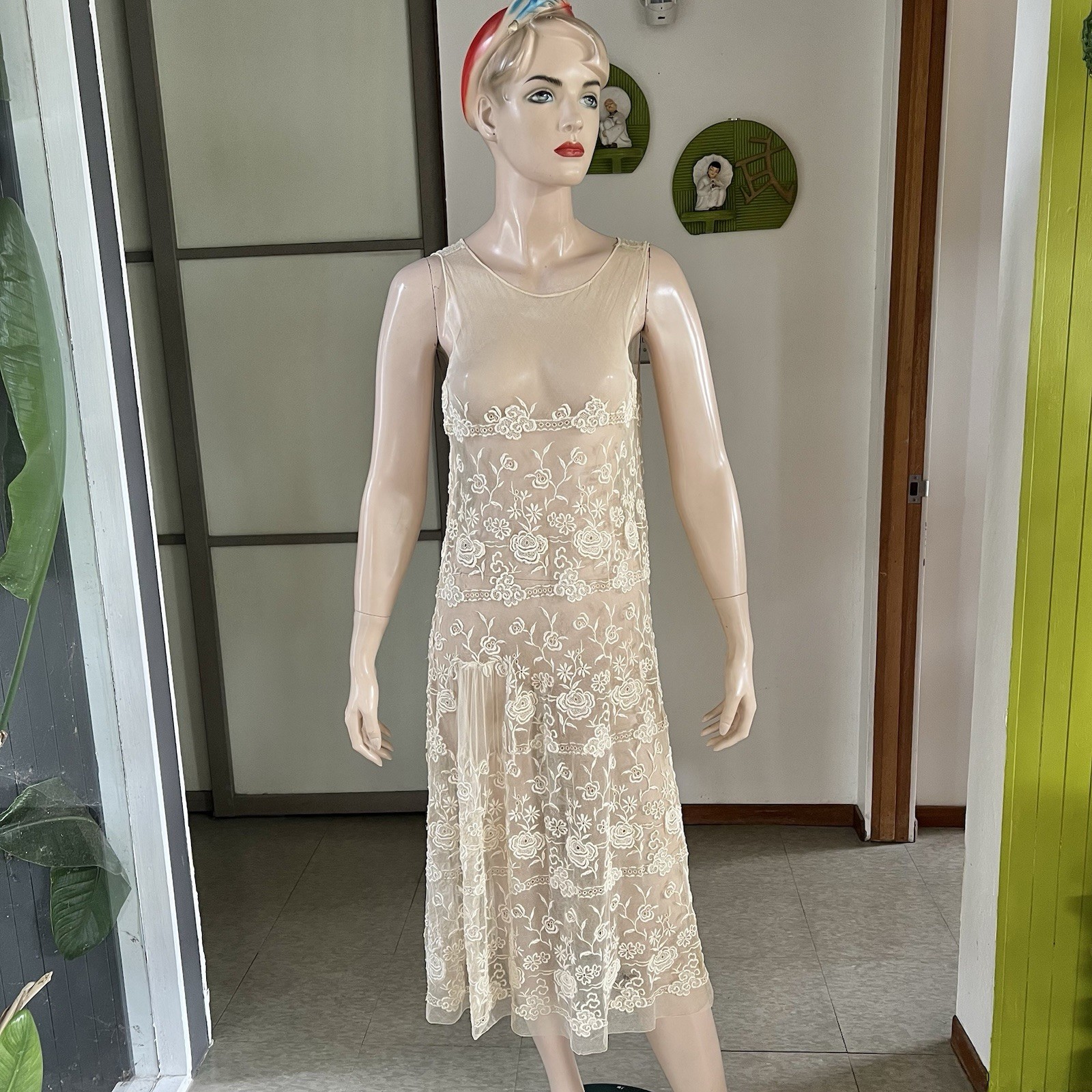1920s Vintage Sheer Net Lace Embroidered Flapper Dress S/M