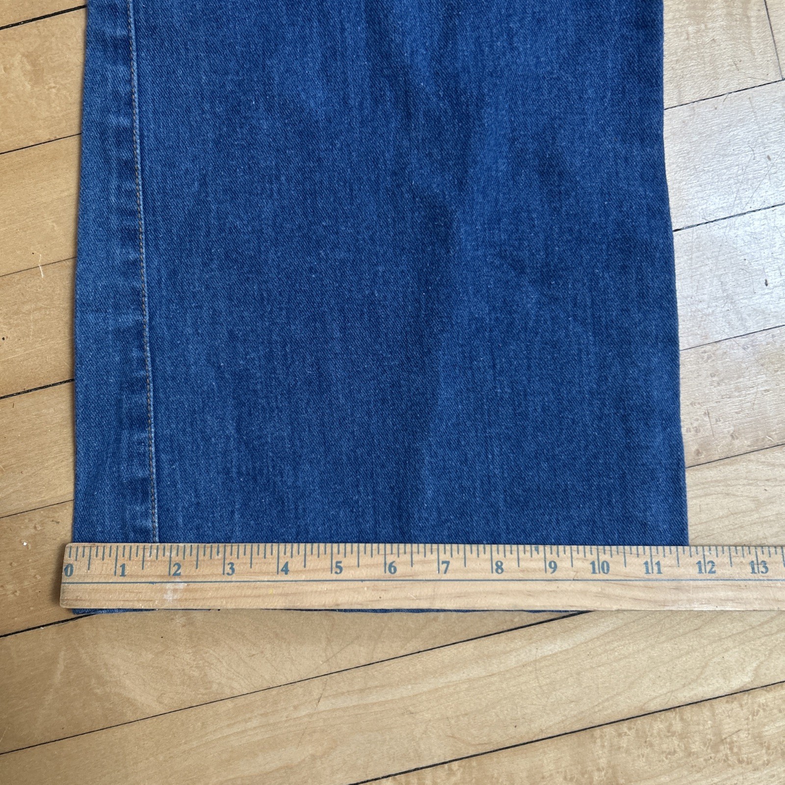 Vintage Brittania Jeans Womens 29” Bell Bottom Flare Wide Leg Cargo Pockets 70s
