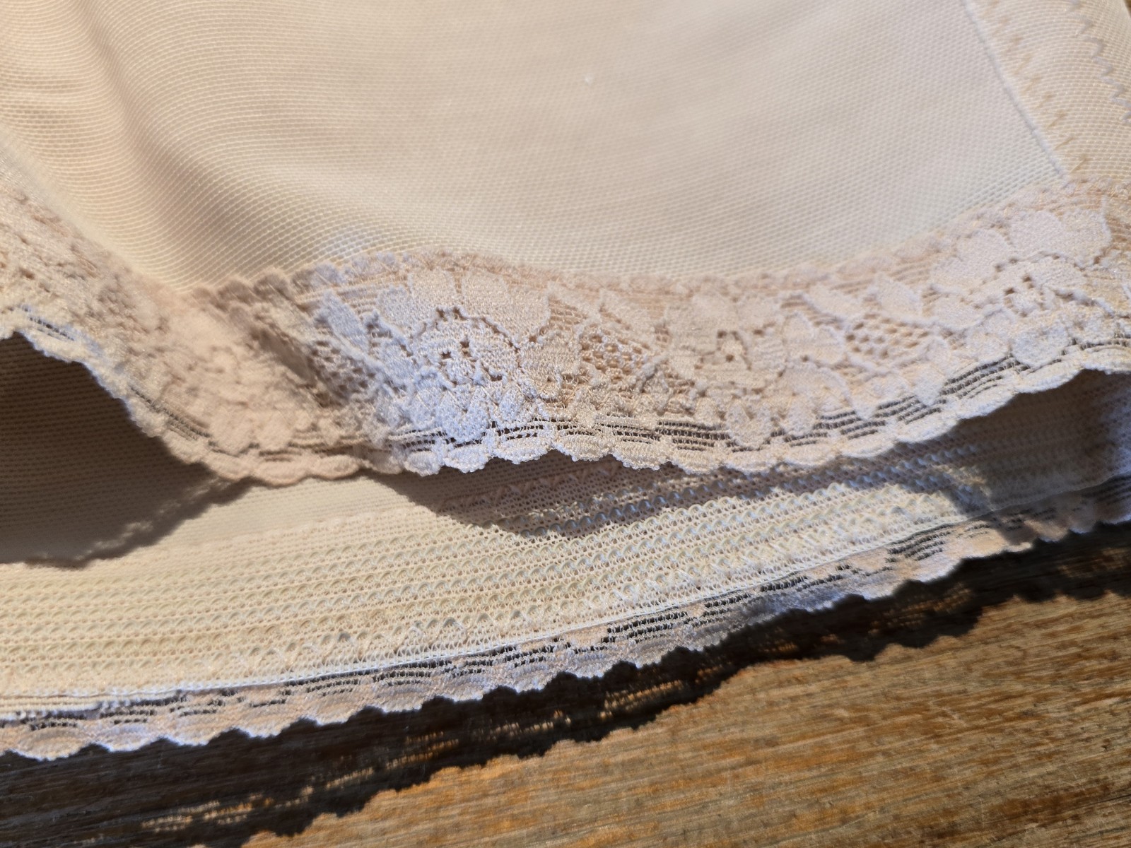 SILHOUETTE long leg corselet CINDERELLA, size 90 C, nude, NEW * made in Belgium