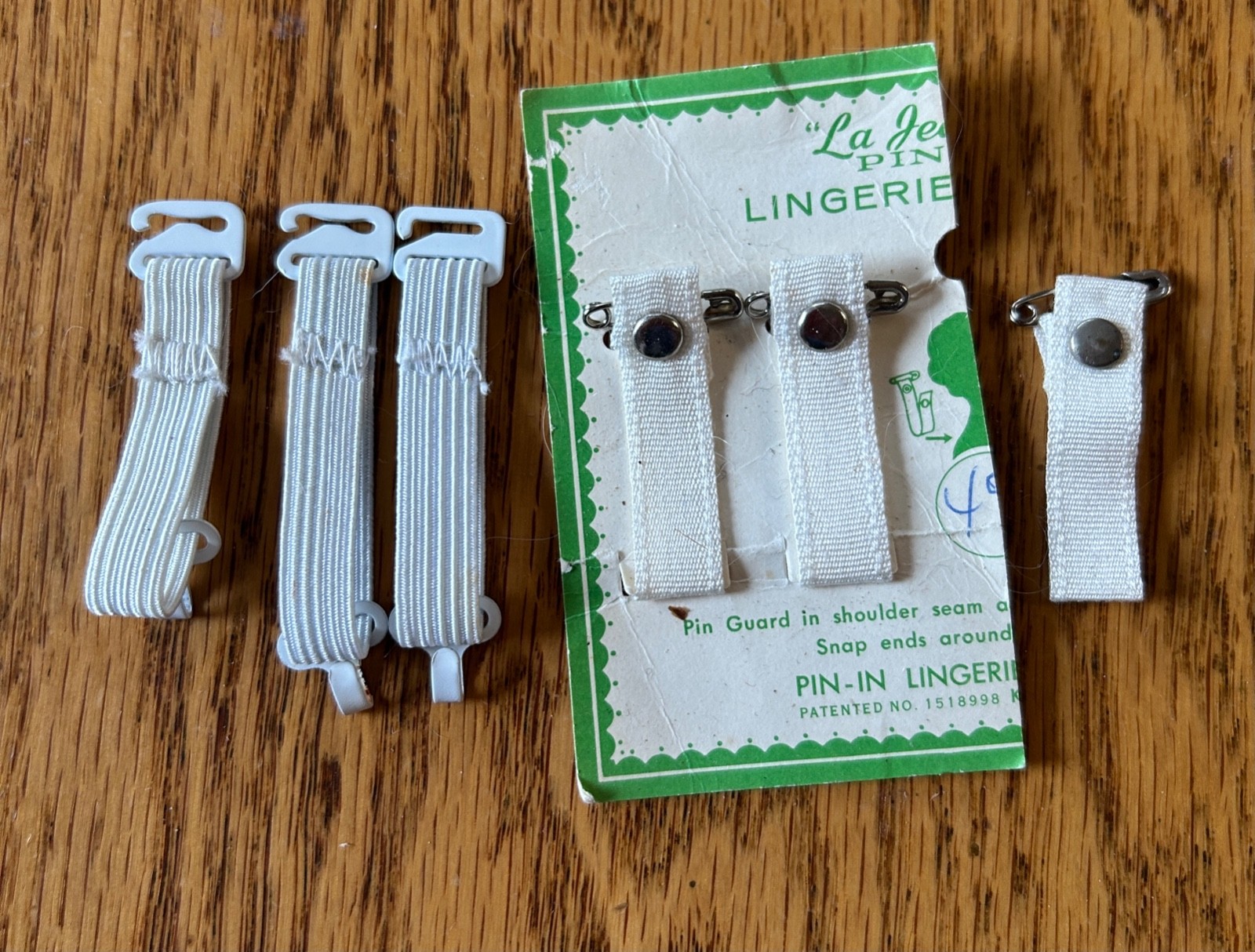 Vintage ‘La Jeanne’ Lingerie Guard 1 Pair Carded, One loose, and 3 Other Unknown