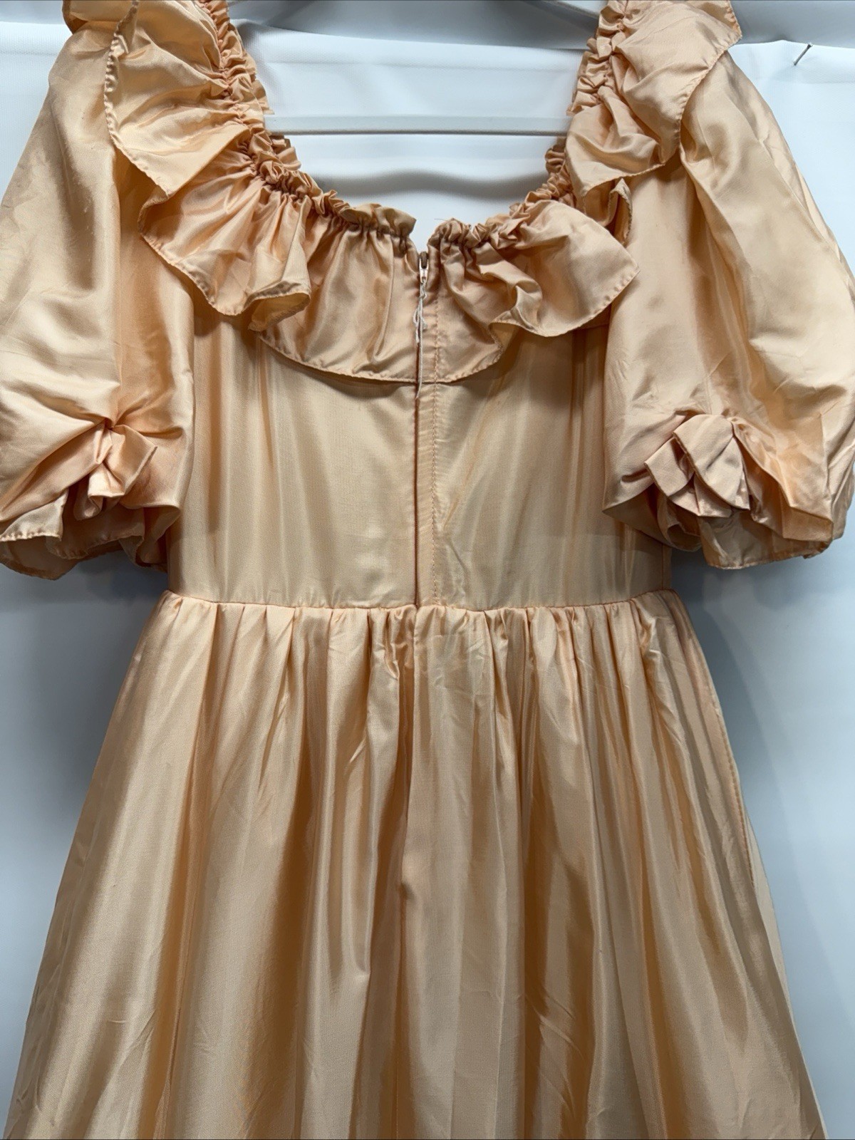 Vintage 70s Peach Taffeta Prom Dress Puffy Sleeve Bows US Sz 10 Made England