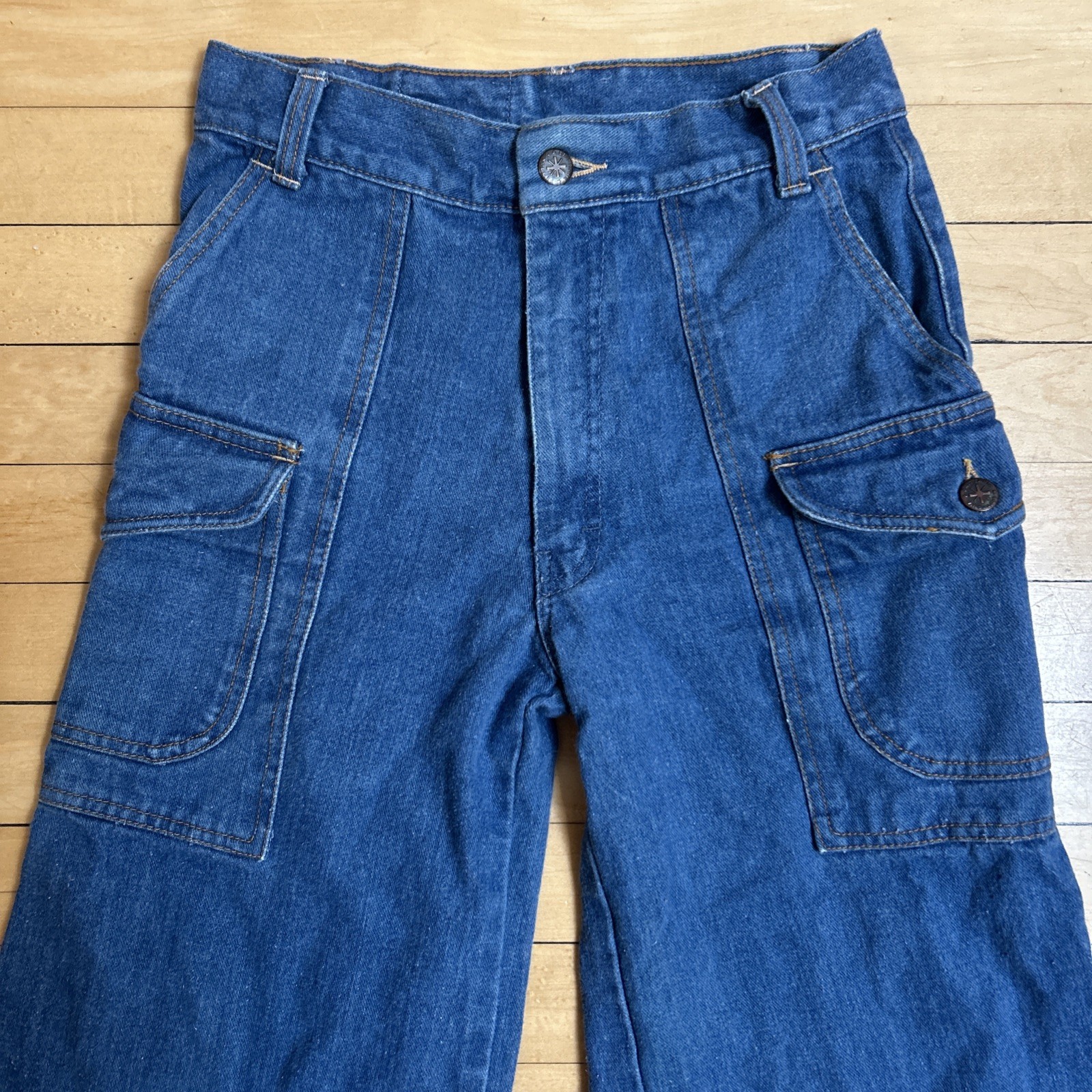 Vintage Brittania Jeans Womens 29” Bell Bottom Flare Wide Leg Cargo Pockets 70s