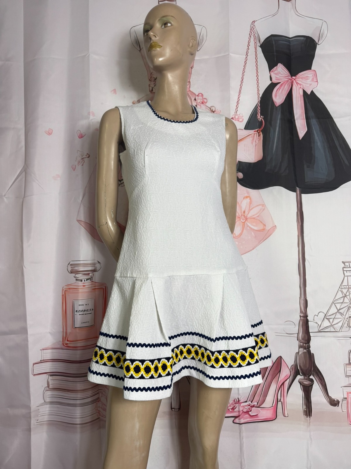 Vintage 70s Mini Dress Relief Texture Border Micro Dress Riviera Style S 34-38
