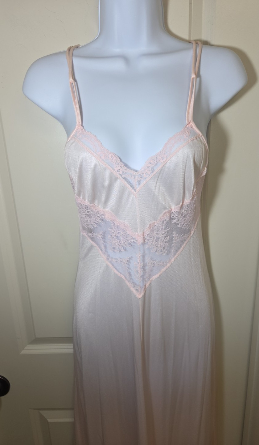 Vtg J.C Penney Nightgown Long Slip Dress Nylon Lace Pink Union 1970s XS