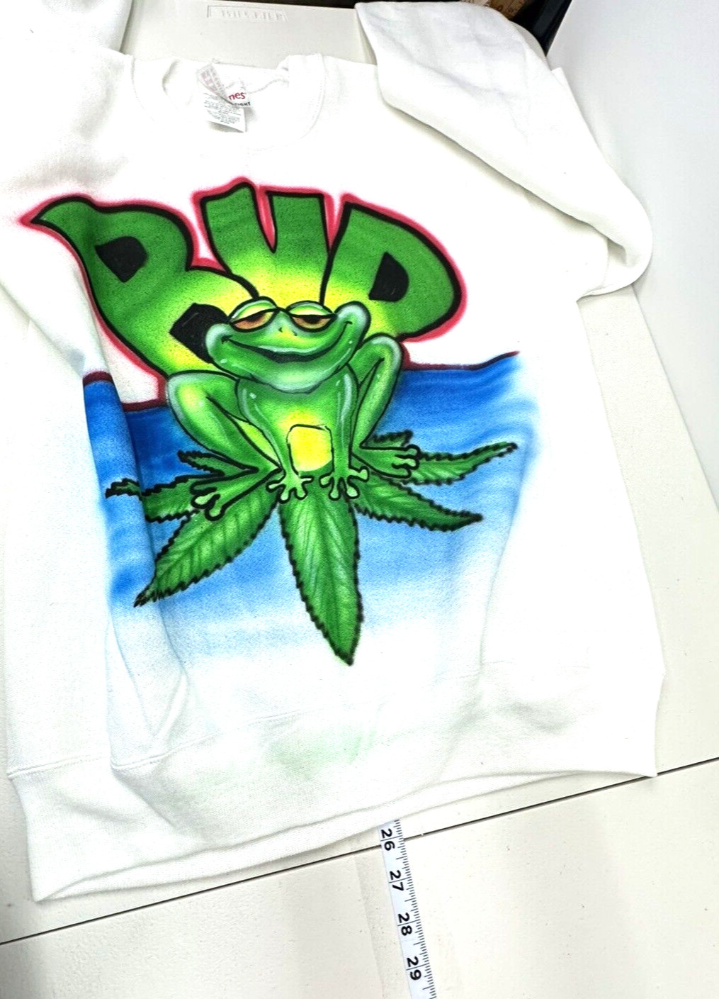 Vintage Air Brushed Budweiser BUD Frog Hanes Premium Weight Sweatshirt Sz M READ