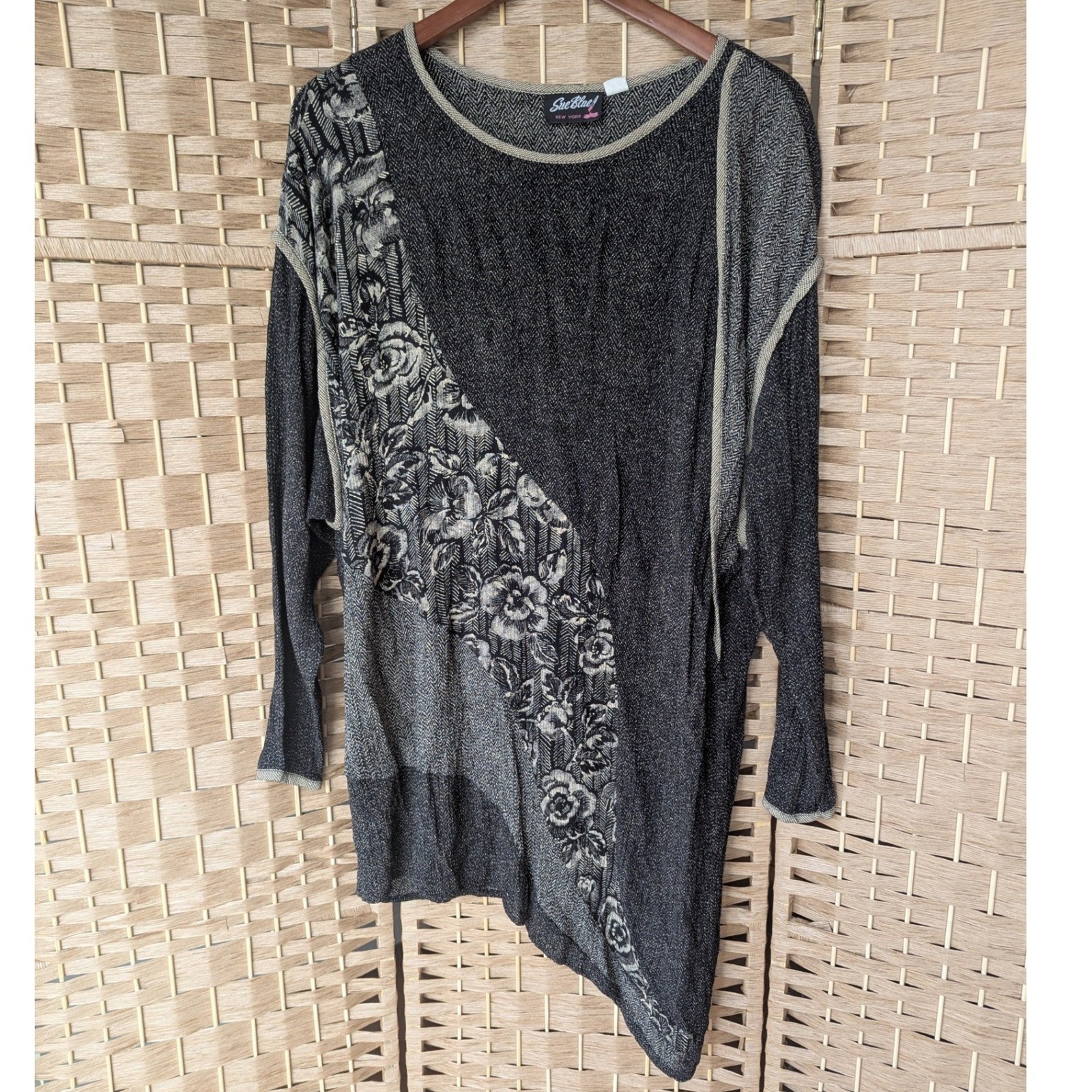 Vtg 90’s Tunic Top Black Gray Floral Asymmetrical Hem Womens Sm Lagenlook Artsy