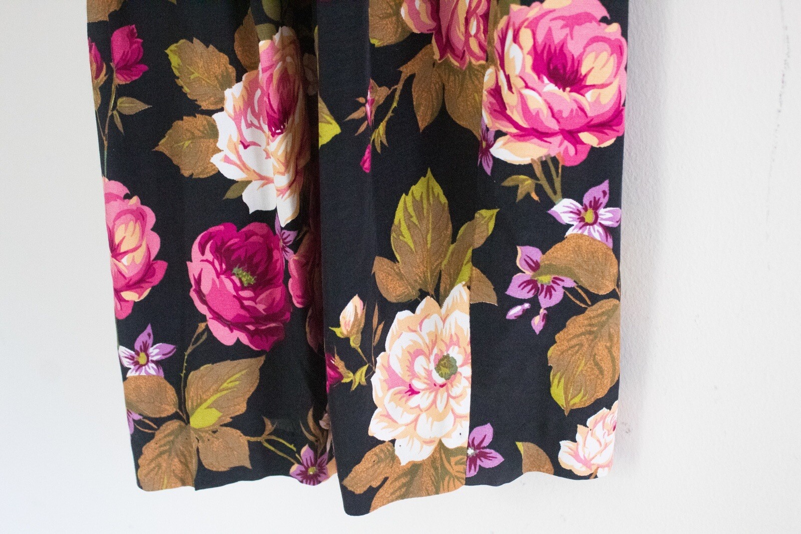R.J. Stevens Petites | Vintage 80’s Floral Knee Length Dress | Size 4P