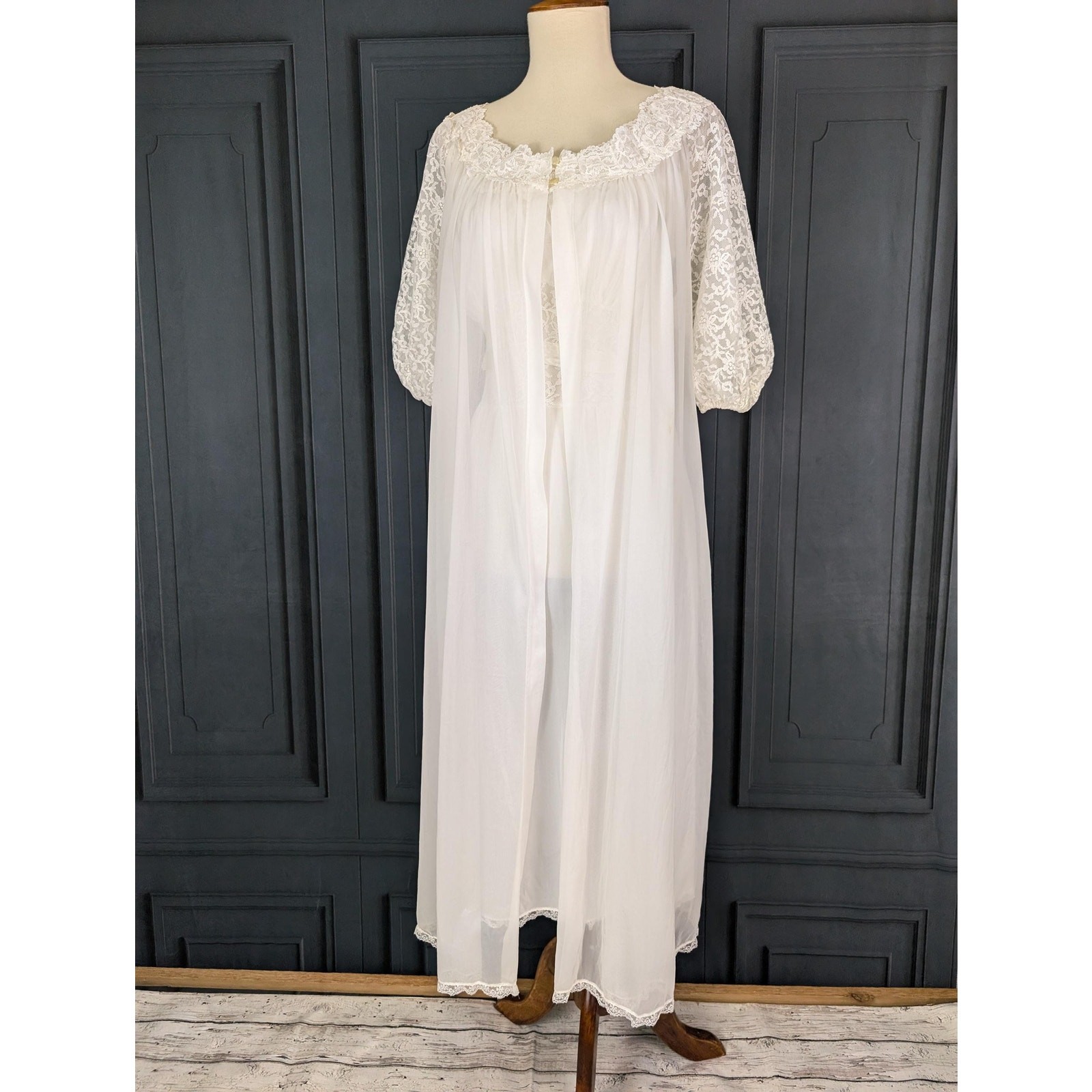 Vintage Sheer White Nightgown Peignoir Set White Nylon with Lace Small Bust 35