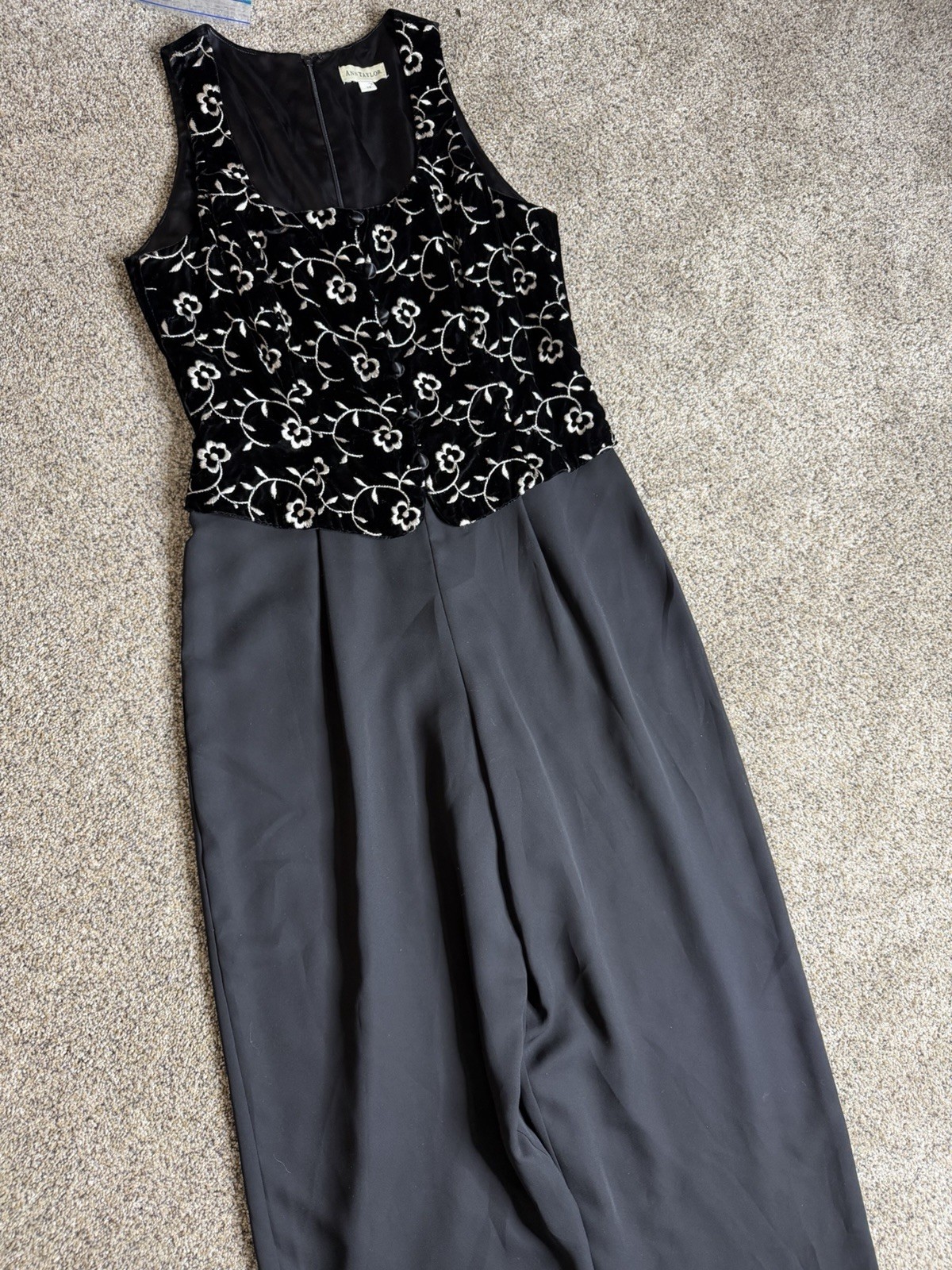 Vintage Ann Taylor Black Floral Velvet USA Made Jumpsuit Pantsuit 90s Sz 10