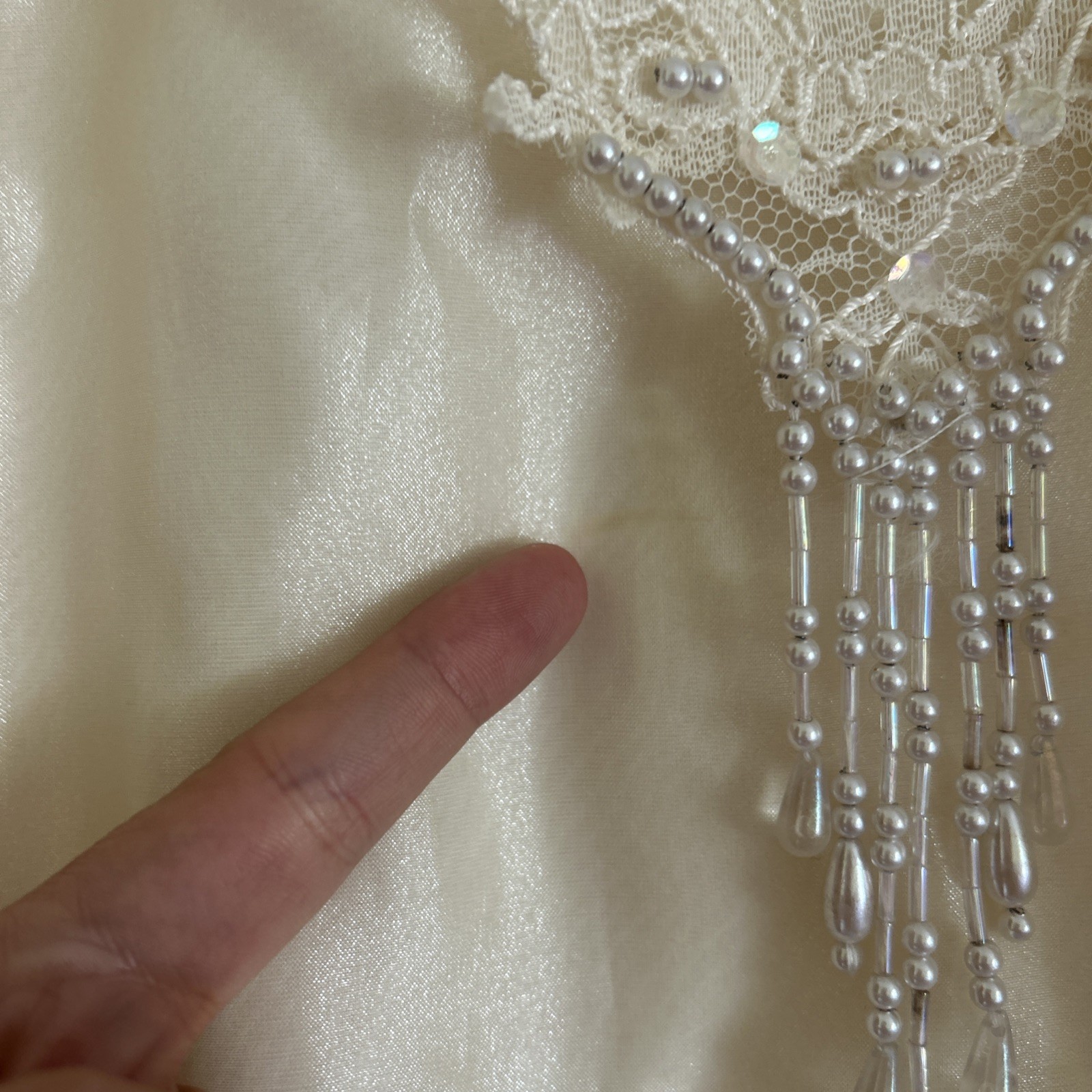 Vintage 1980s puff sleeve lace beaded victorian wedding dress with train XS