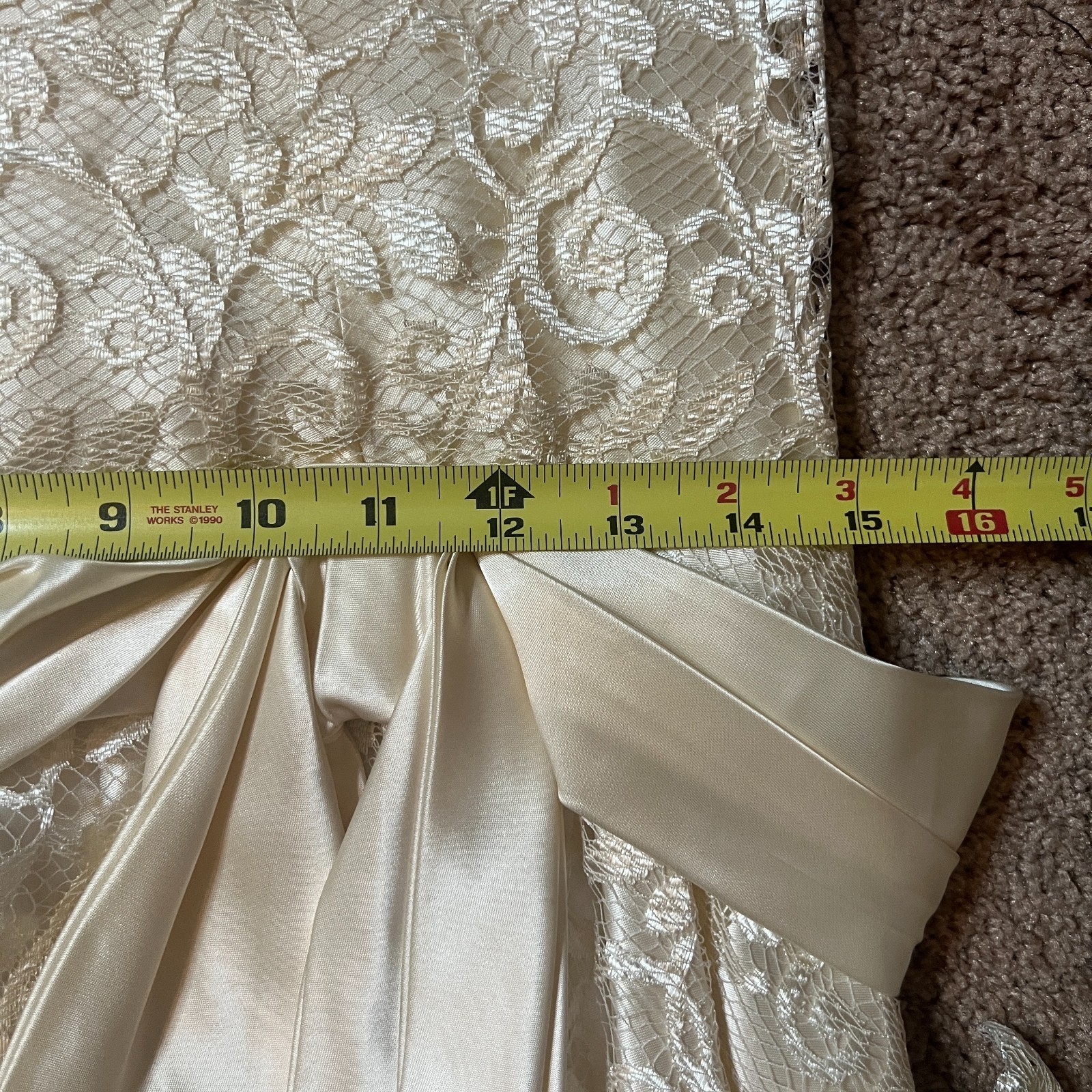 Vtg 70s Maxi Dress Champagne Gold Lace Drop Waist Formal Bridal Regency Royal