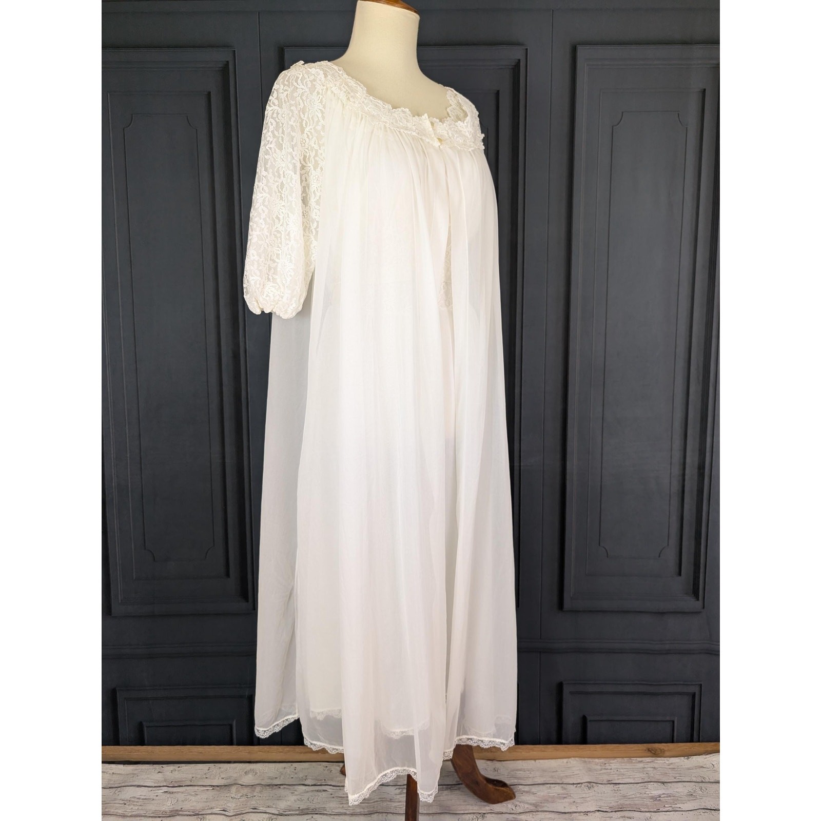 Vintage Sheer White Nightgown Peignoir Set White Nylon with Lace Small Bust 35