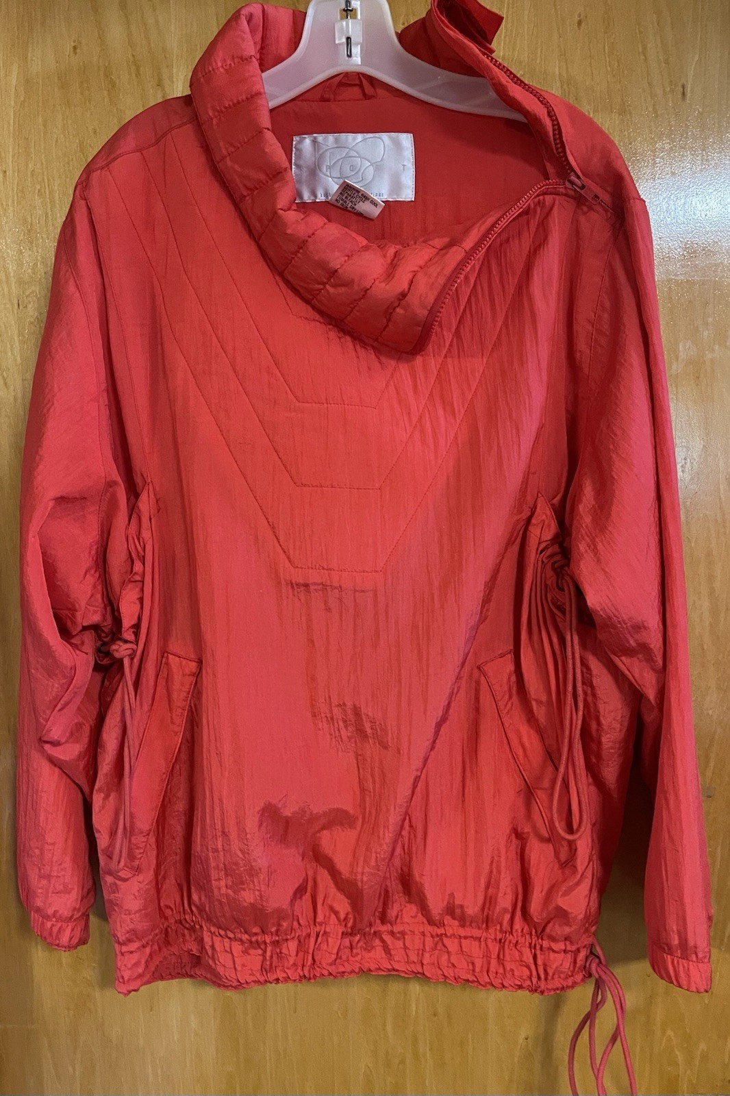 VINTAGE 90’s Y2K BOBBIE BURNS COLLECTION, M, Nylon Softshell Red Pullover, EUC