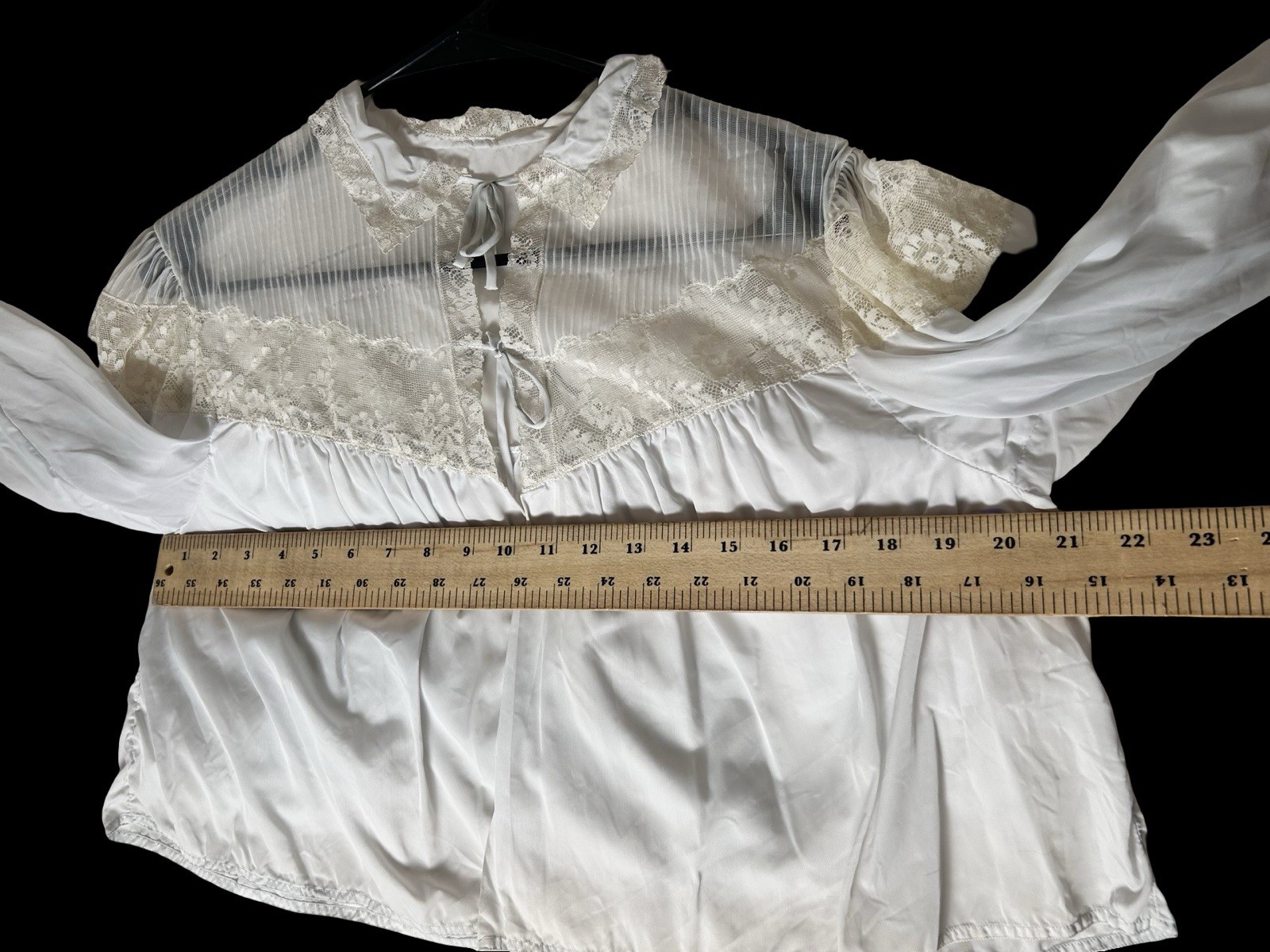 VTG Cropped Bed Jacket Size M Grayish Blue Lace A-line Collared FLAWS READ