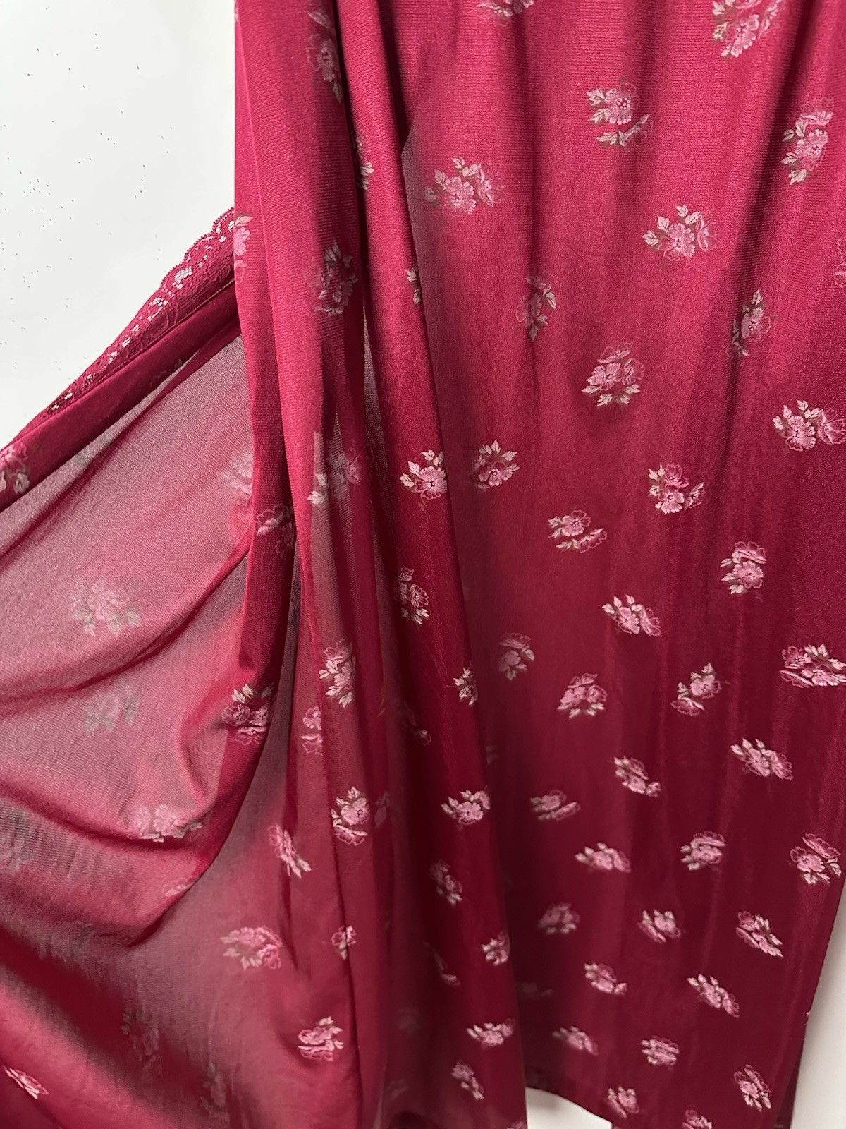 Vtg Tom Bezduda Barad & Co Long Robe Red Floral Union Made USA 70s Nylon Lace PS