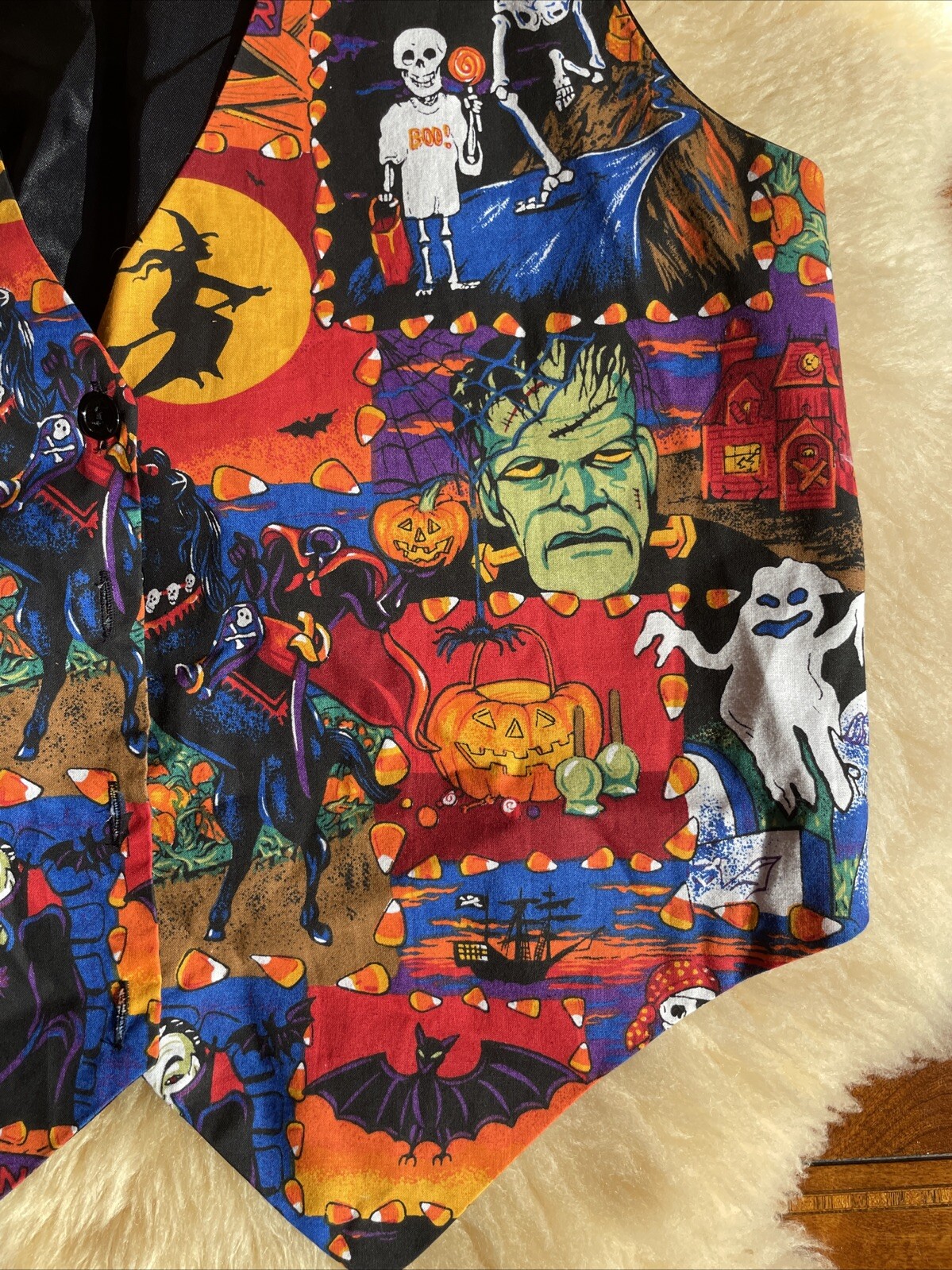Vtg 90s Basic Edition Halloween Vest Ghosts Pumpkins Art Witches Bats Hipster MD