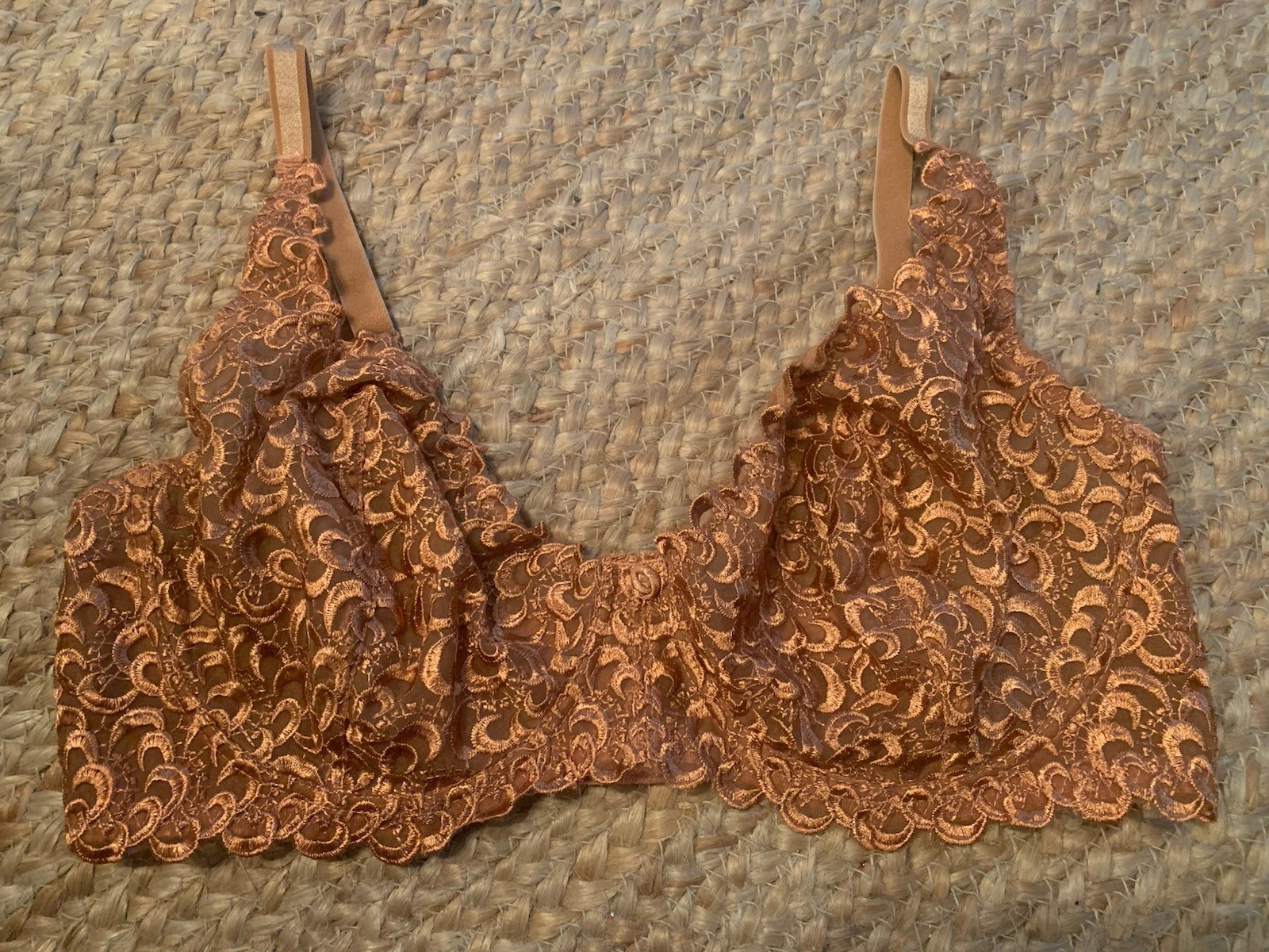 VINTAGE EMBROIDERED BRA BY Q-T SIZE 40DD BRONZE NO PADDING UW ADJUSTABLE BEAUTY!