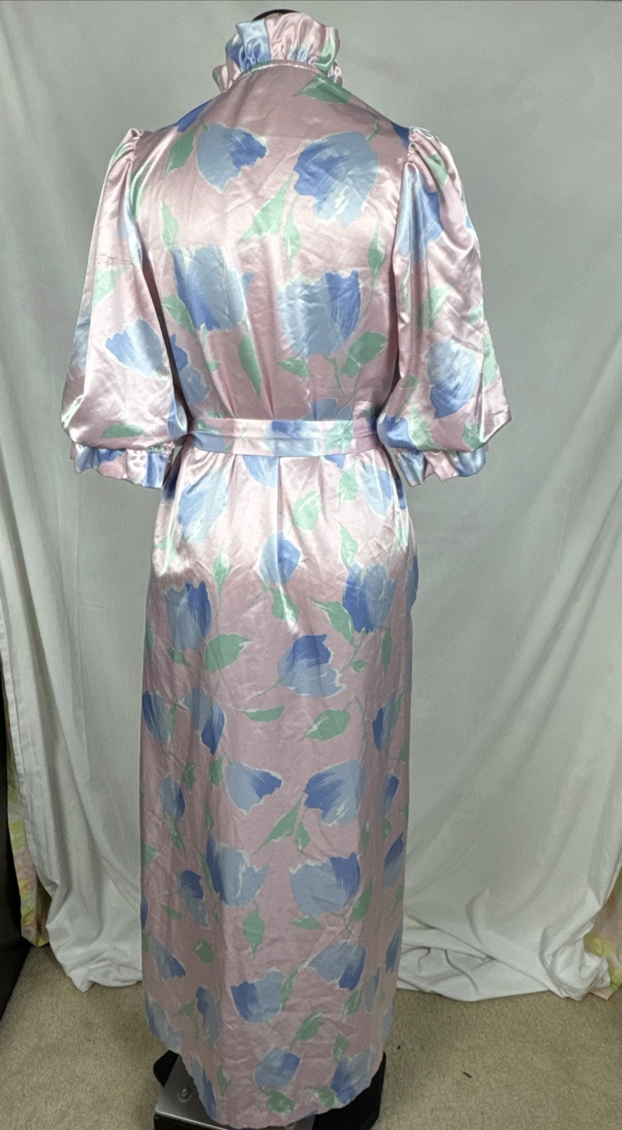 VINTAGE 1980’s B by Barad SMALL Satin Floral Robe+Belt – Golden Girls FL Style