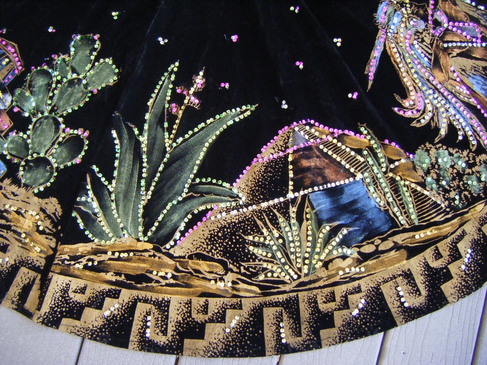 Vtg 50s FLECHADOR DEL SOL Mexican Velvet Sequin Top & Skirt-Bust 41/Waist 28