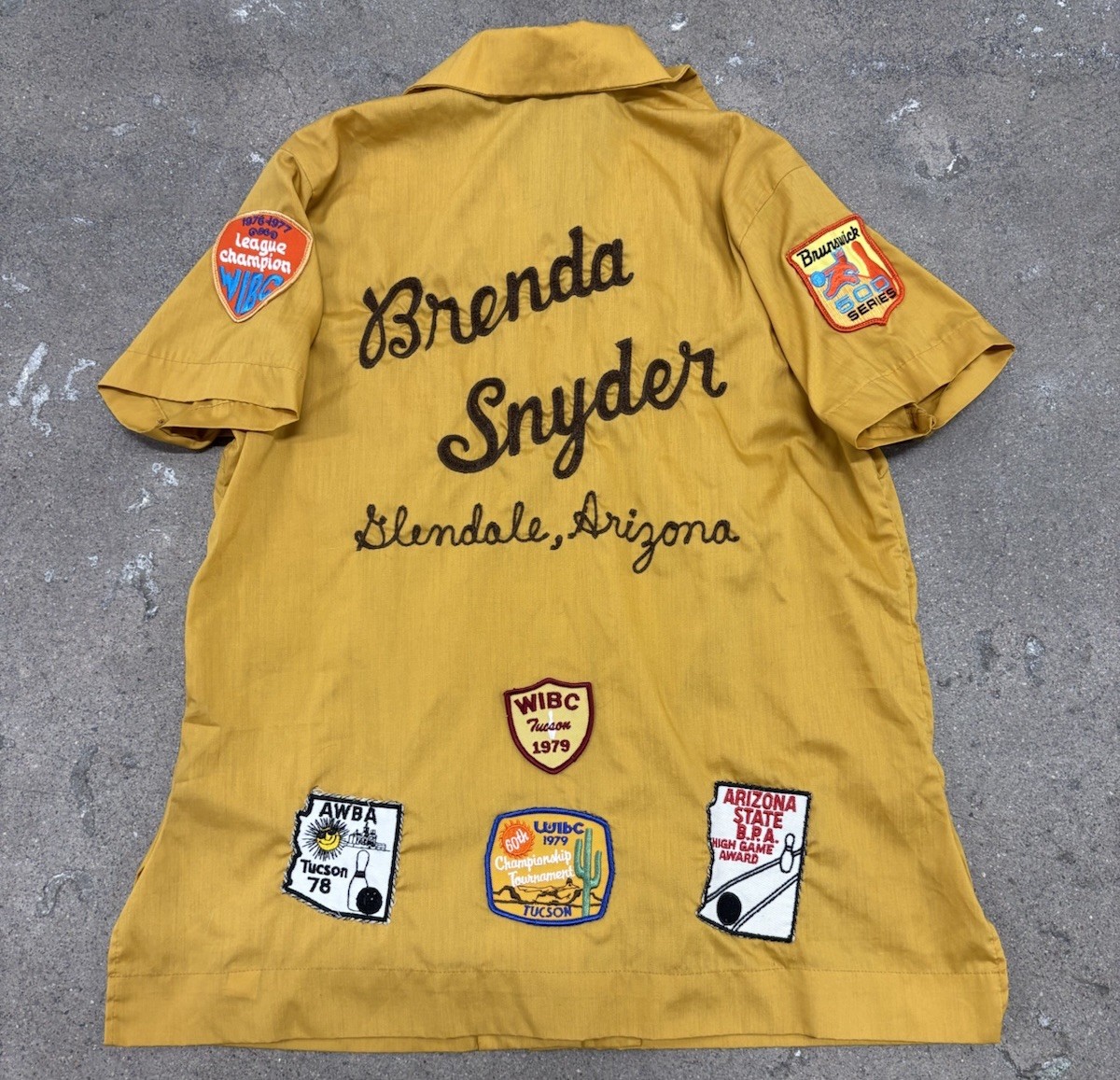 Vintage 60s 70s King Louie Bowling Shirt Yellow Chain Stitch With Patches Sz 36