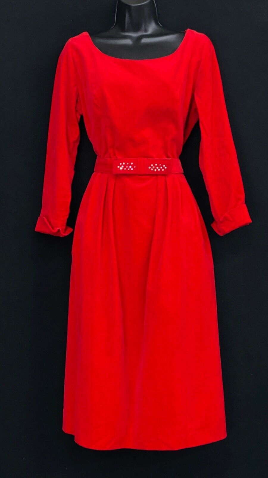 Vintage 1960s red velveteen dress, cotton formal holiday long sleeve velvet L
