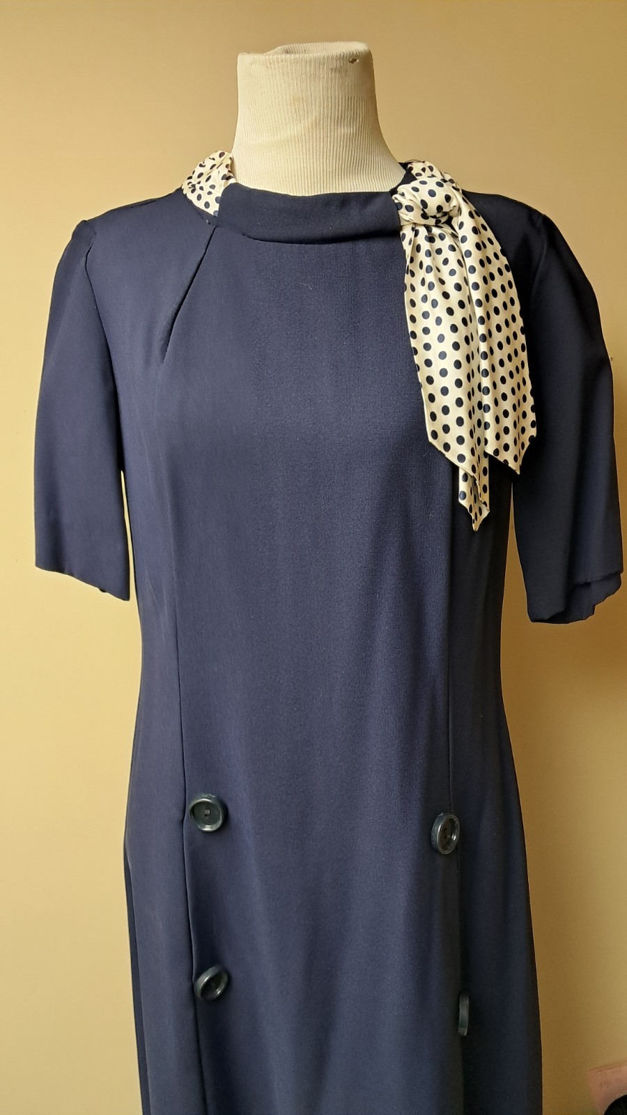 Woman’s Vintage 1960’s Mad Men Secretary Navy Blue Polkadot Scarf Dress 40 Bust