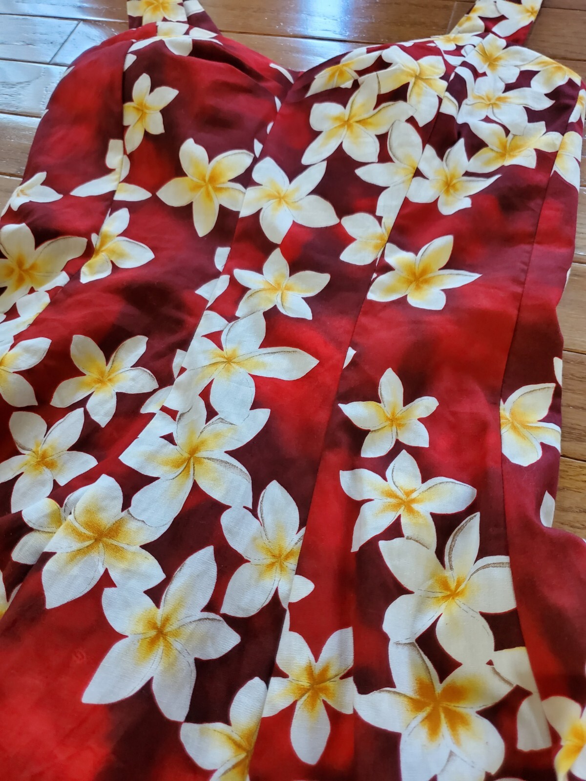 Royal Hawaiian Creations Red Plumeria Floral Print Strap Mini Sundress Size S