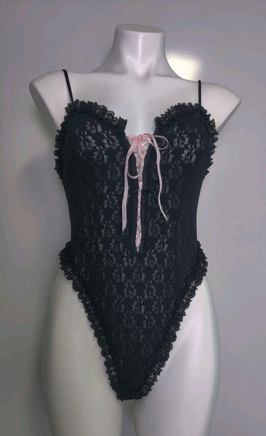Vintage Lady Cameo Dallas Black Stretch Lace Teddy Thong Pink Bow Med USA