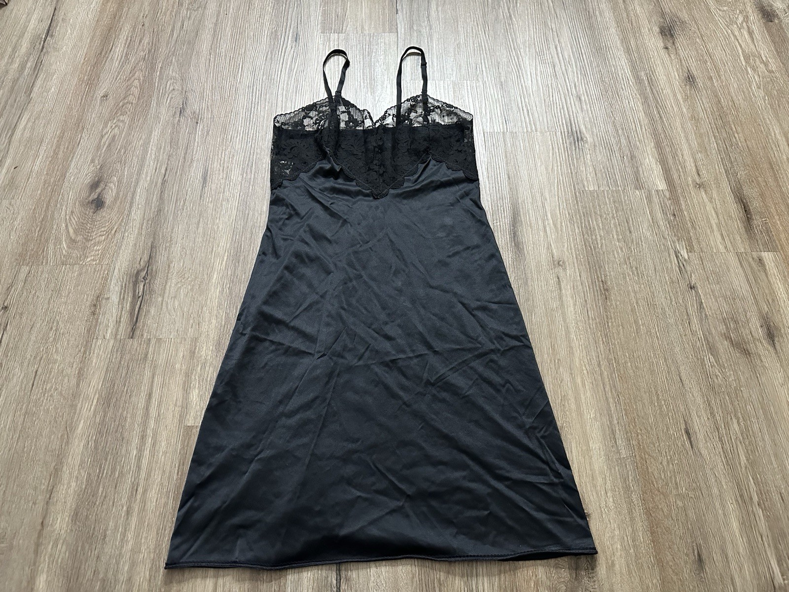 Vintage 100% Nylon Tricot Antron III Black Lace Lingerie Slip Dress Size 32 USA